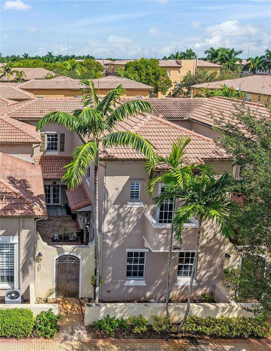Small Image of 14709 SOUTH WEST 6TH ST, Pembroke Pines Number 2