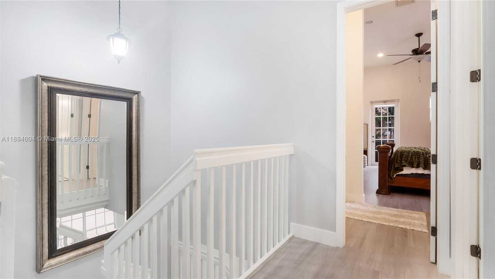 Small Image of 14709 SOUTH WEST 6TH ST, Pembroke Pines Number 38