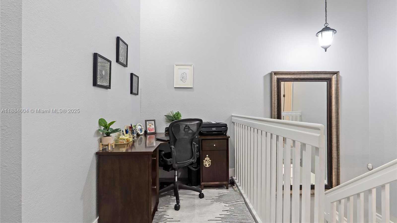 Small Image of 14709 SOUTH WEST 6TH ST, Pembroke Pines Number 39