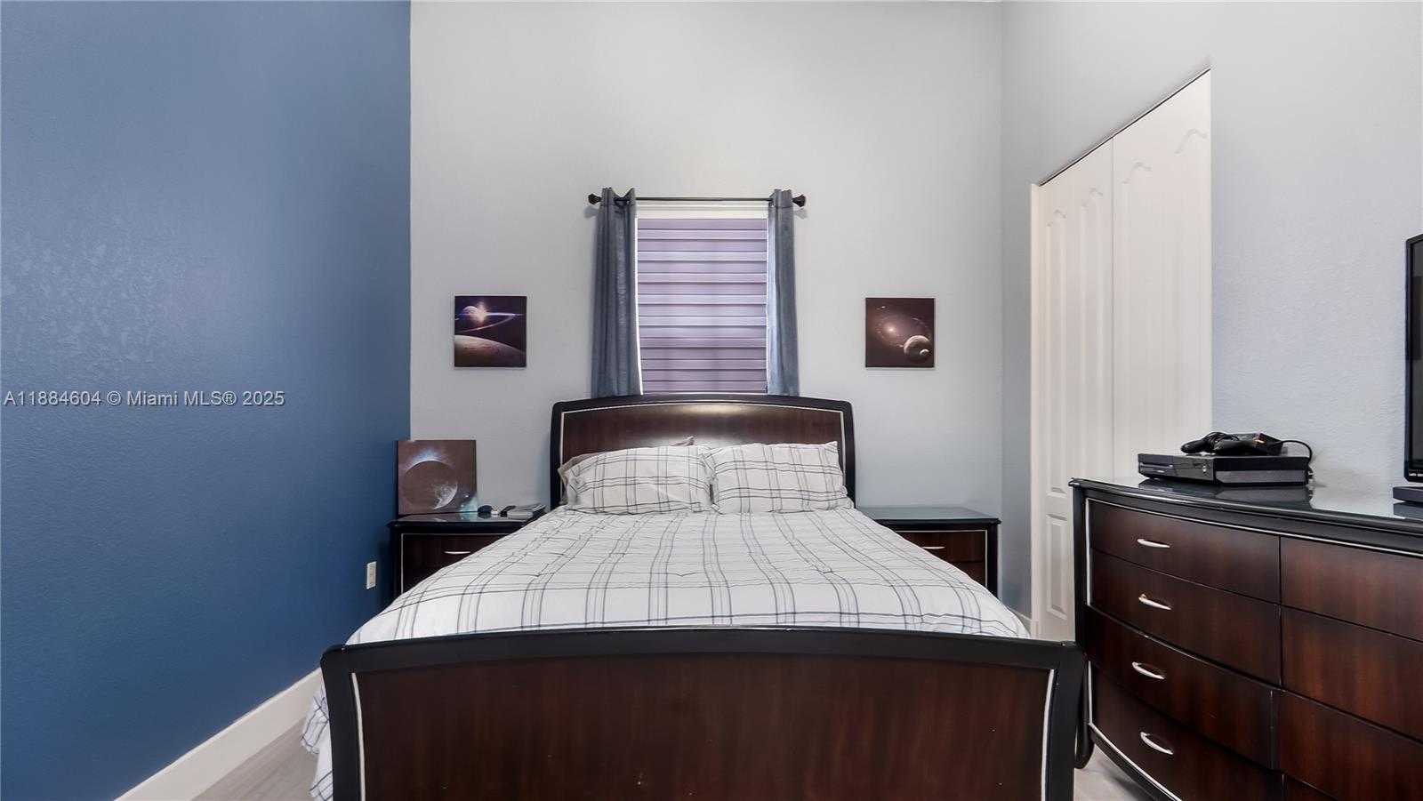 Small Image of 14709 SOUTH WEST 6TH ST, Pembroke Pines Number 41