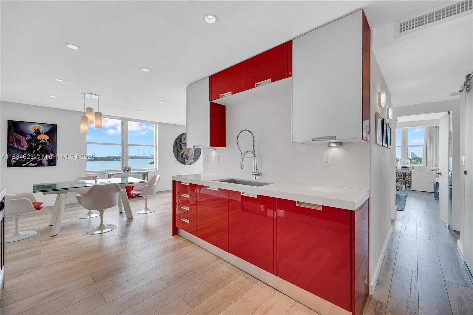 Small Image of 3 ISLAND AVE #08I, Miami Beach Number 17