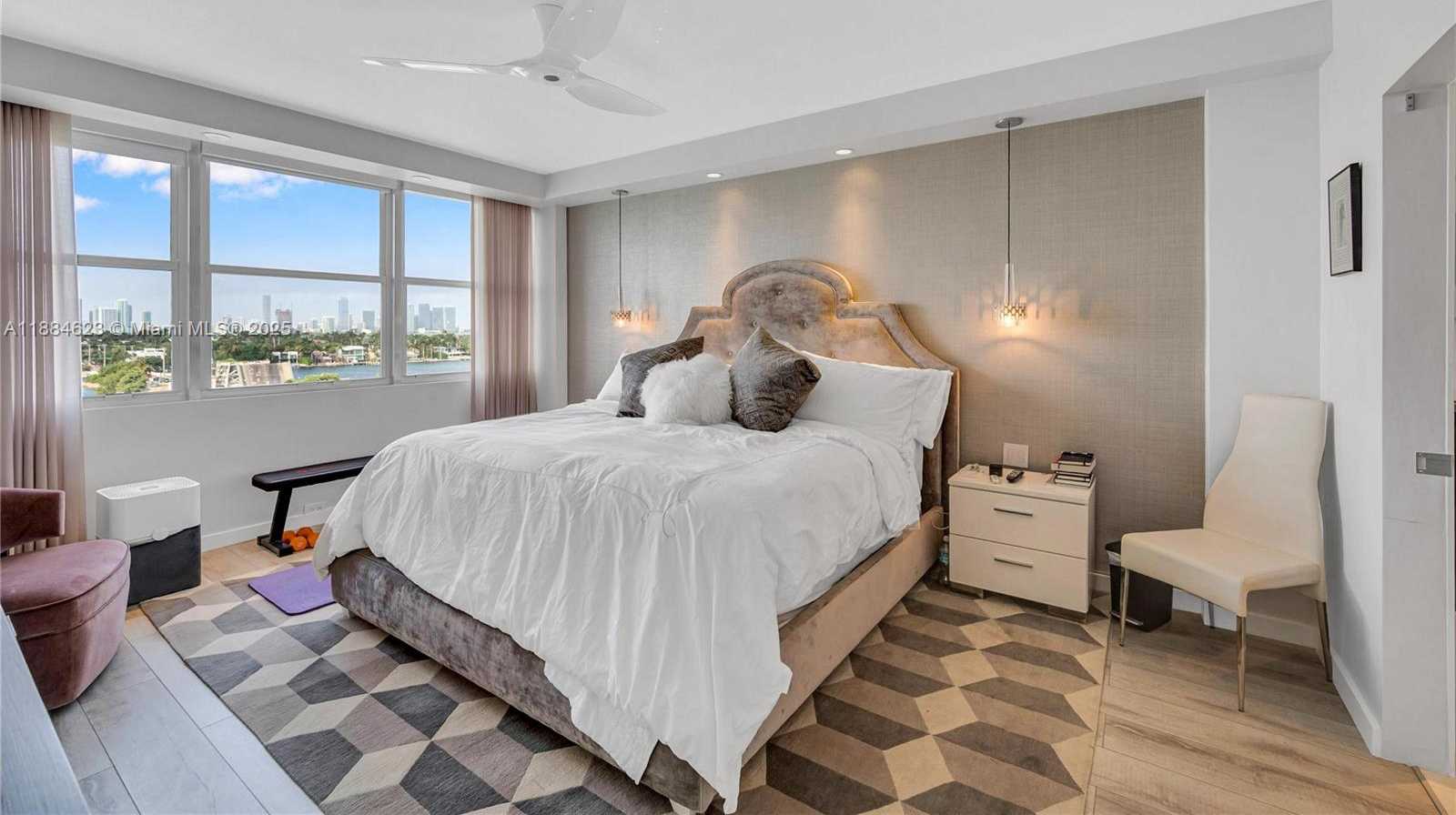 Small Image of 3 ISLAND AVE #08I, Miami Beach Number 22