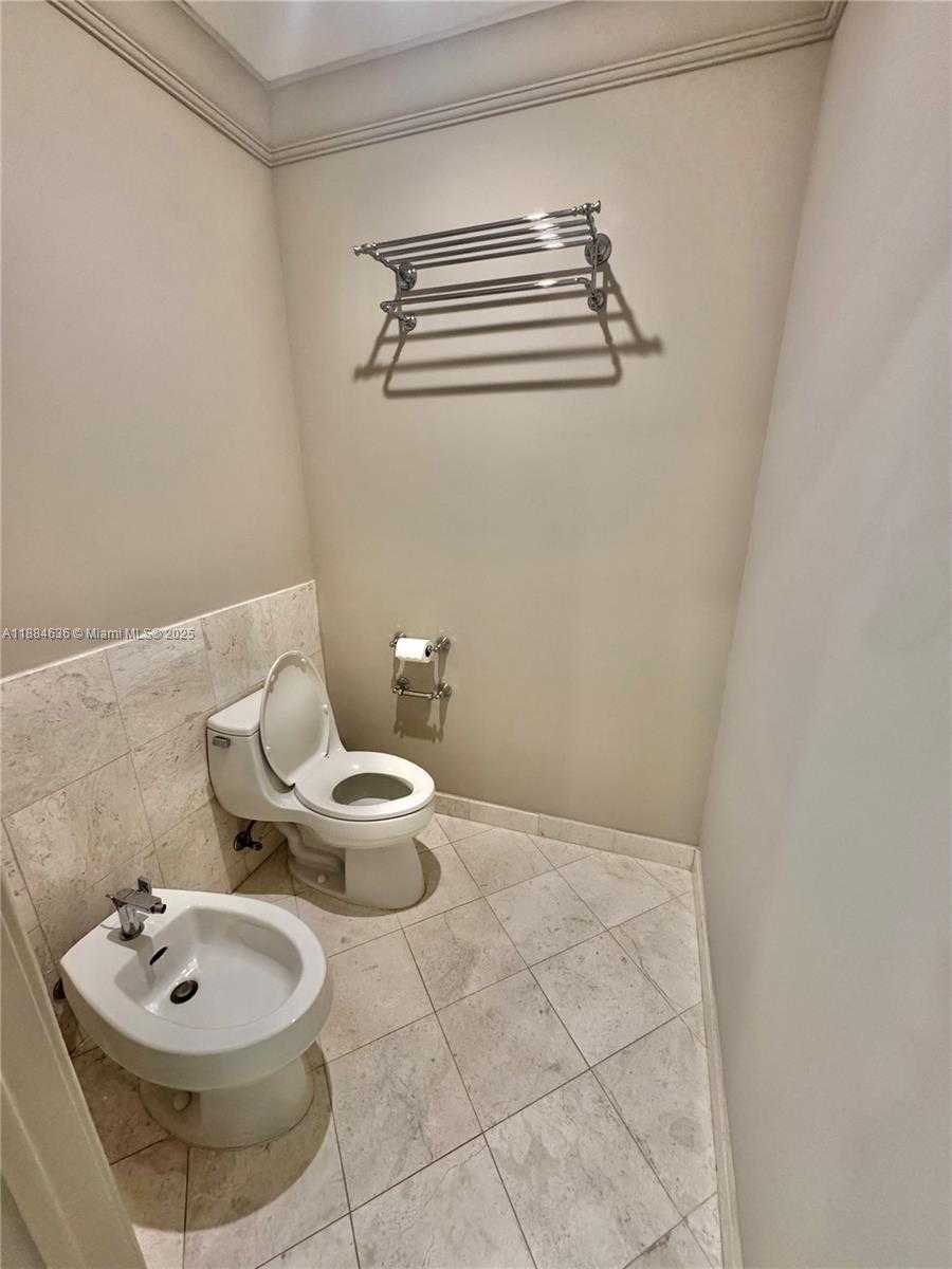 Small Image of 901 BRICKELL KEY BLVD #3605, Miami Number 10