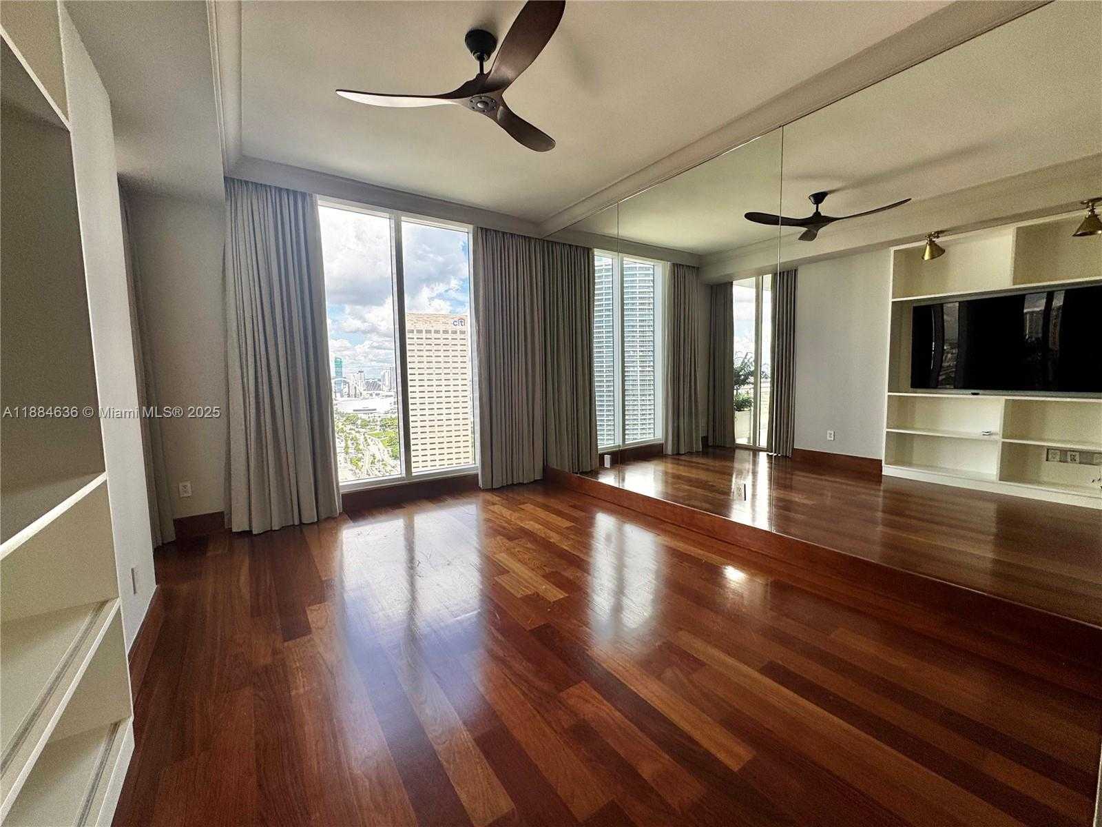Small Image of 901 BRICKELL KEY BLVD #3605, Miami Number 6