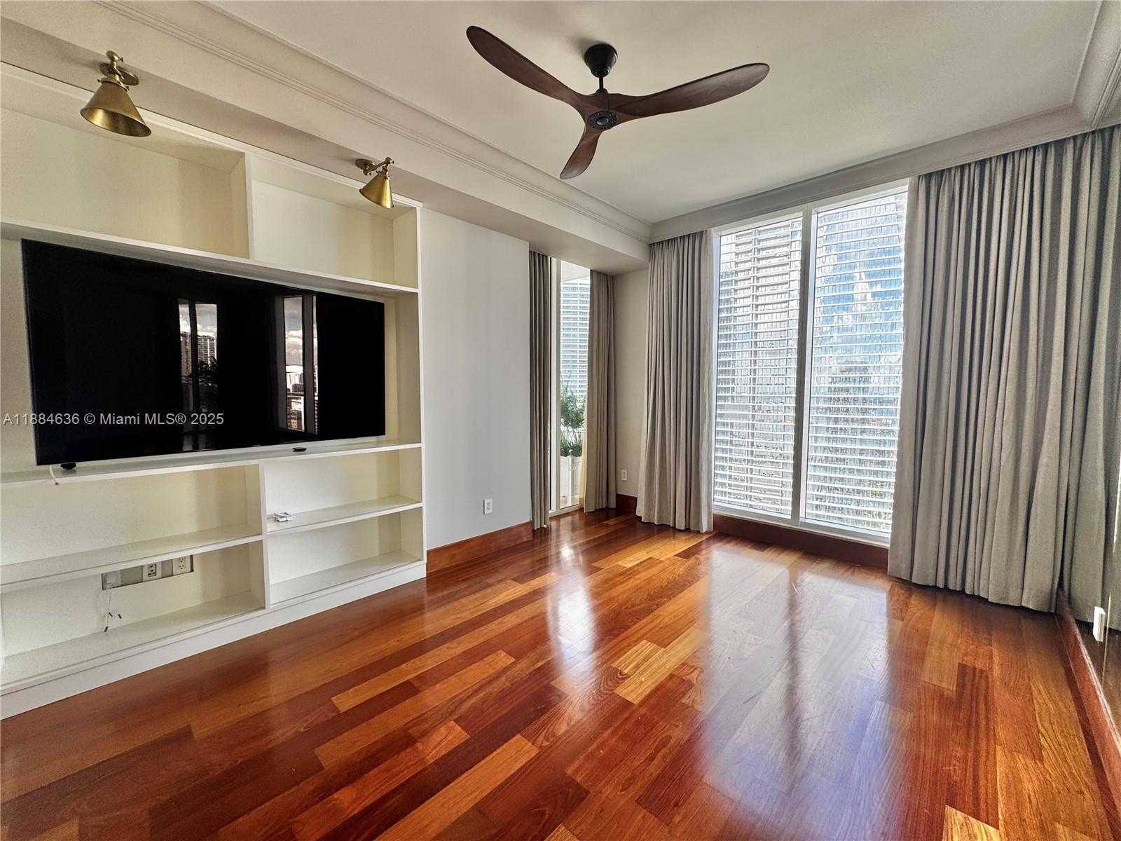 Small Image of 901 BRICKELL KEY BLVD #3605, Miami Number 7