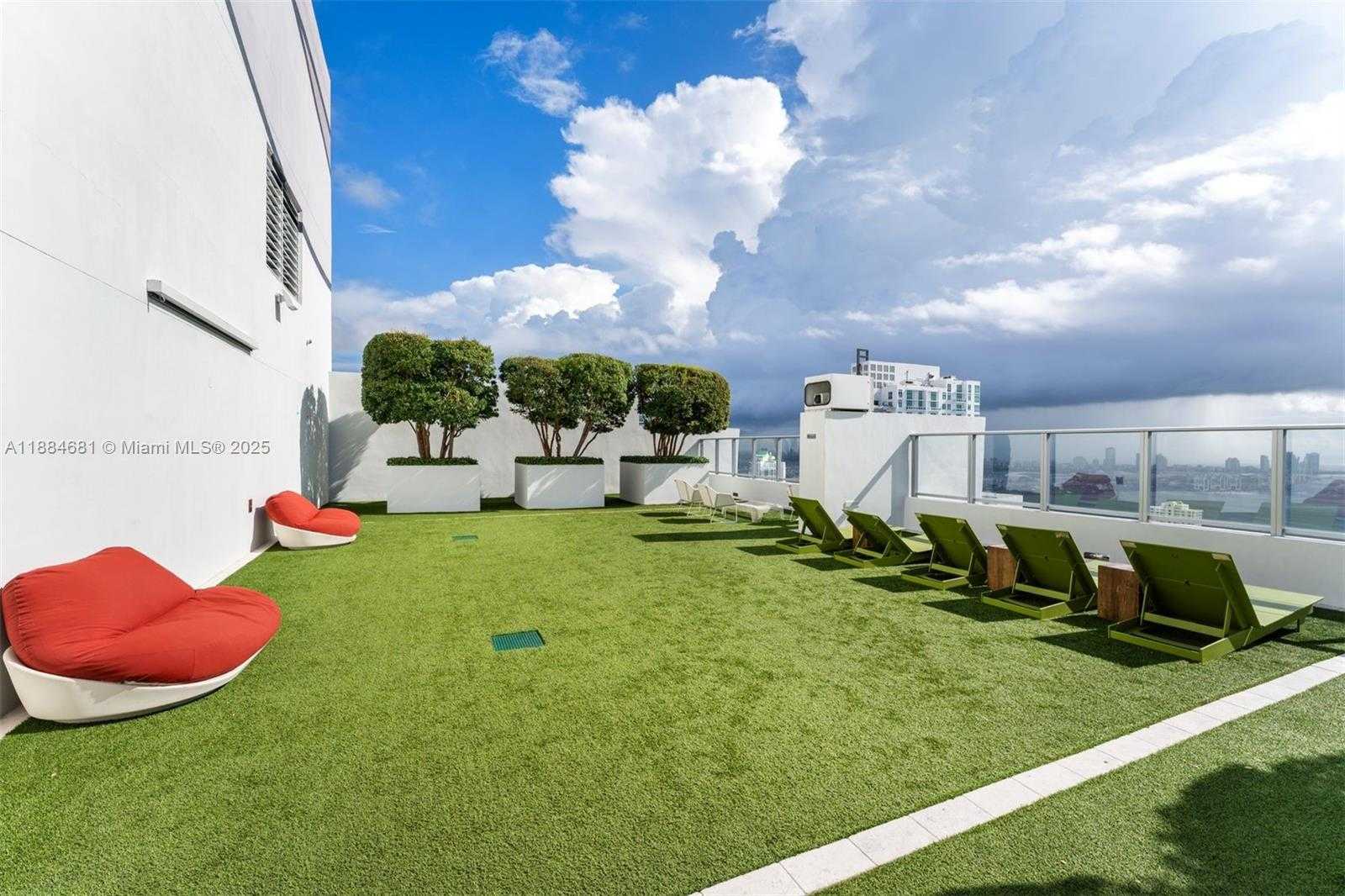 Small Image of 1010 BRICKELL AVE #3004, Miami Number 20