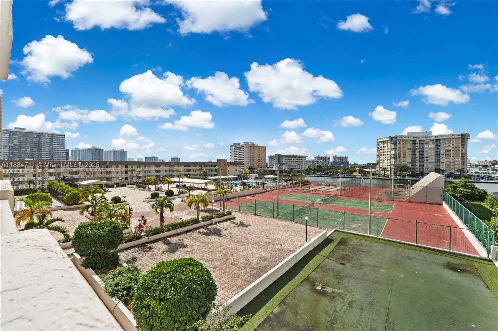 Small Image of 1865 SOUTH OCEAN DR #16B, Hallandale Beach Number 27