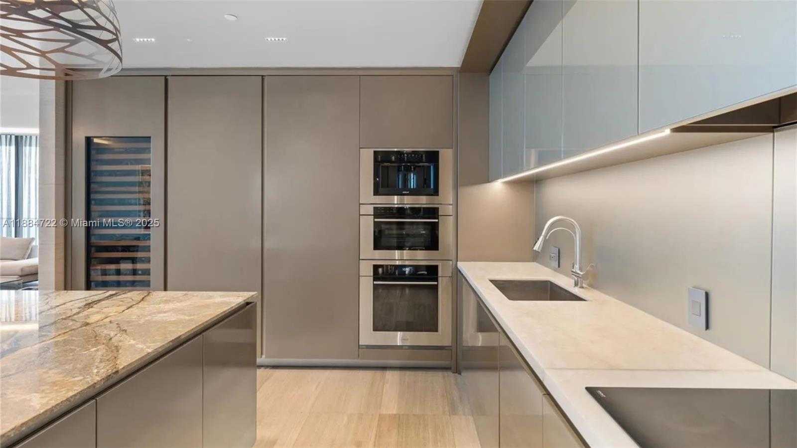 Small Image of 18975 COLLINS AVE #2500, Sunny Isles Beach Number 6