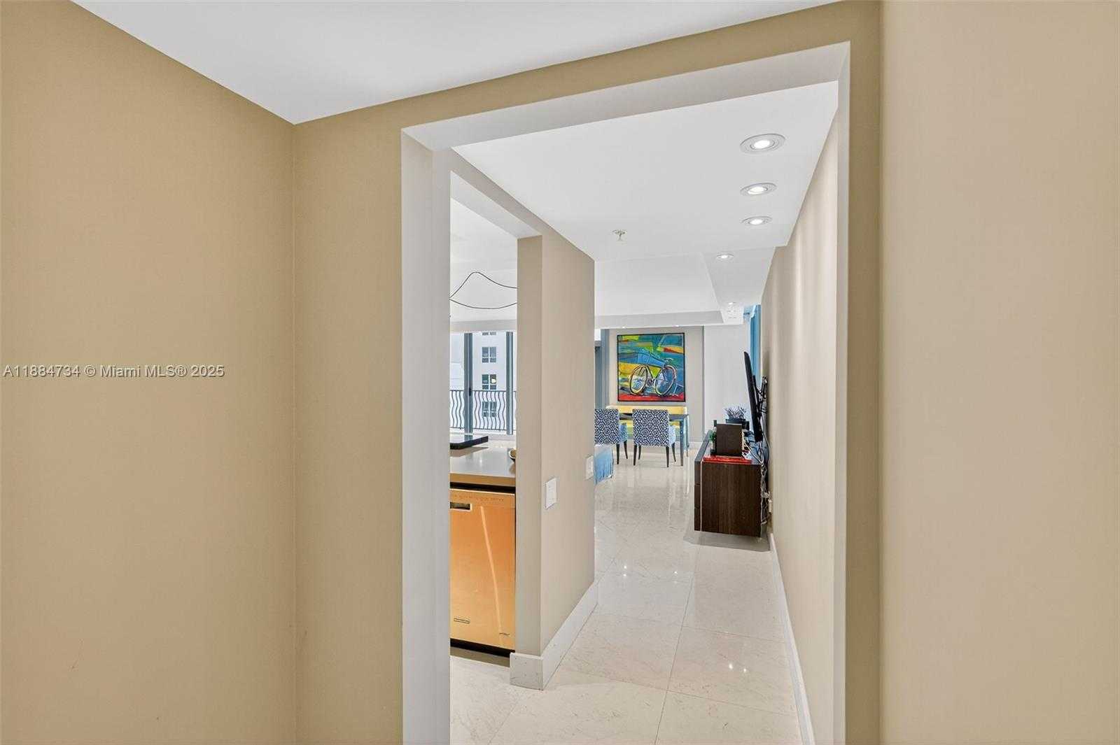 Small Image of 1500 OCEAN DR #507, Miami Beach Number 21