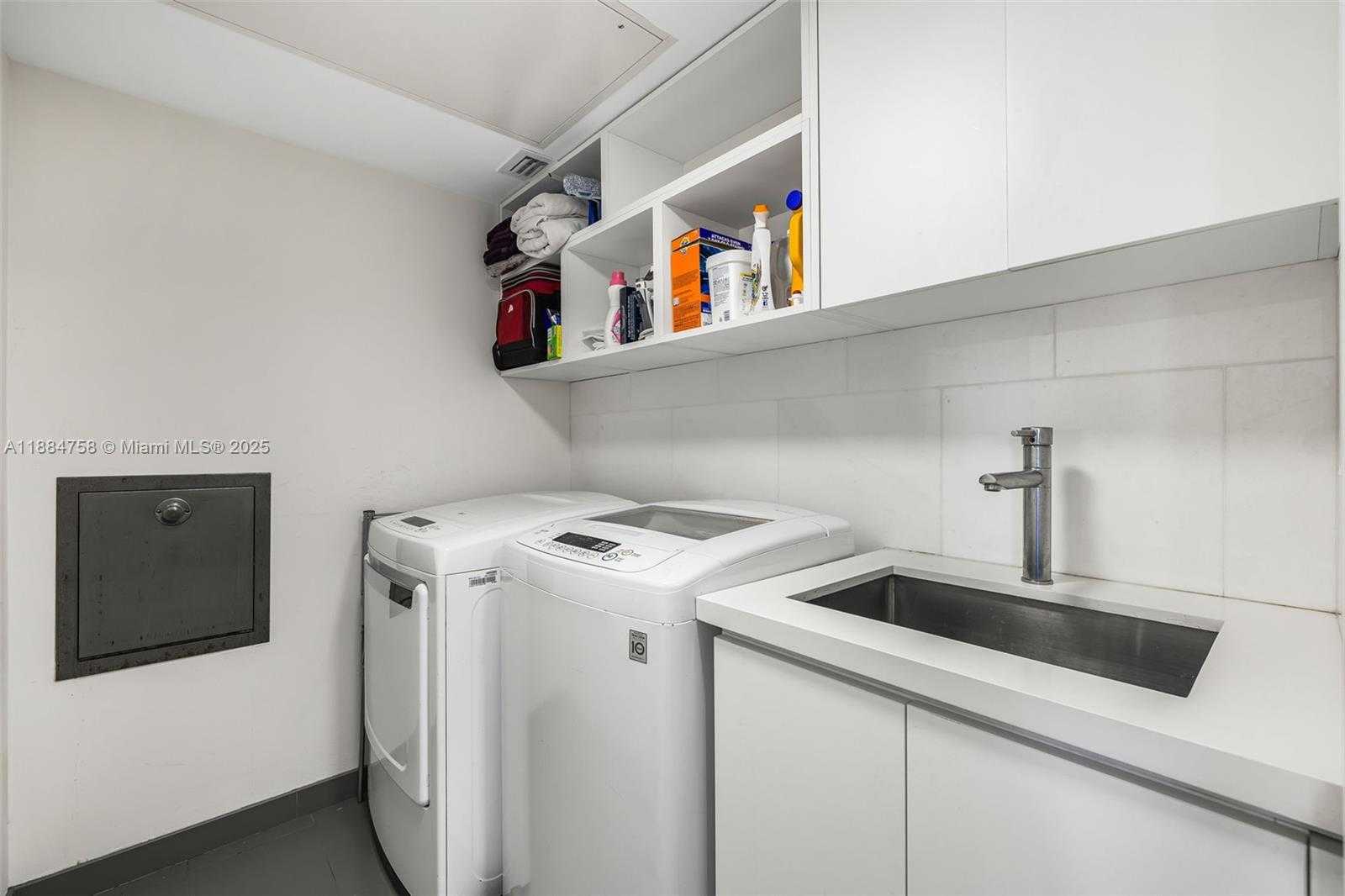 Small Image of 5660 COLLINS AVE #8D, Miami Beach Number 33