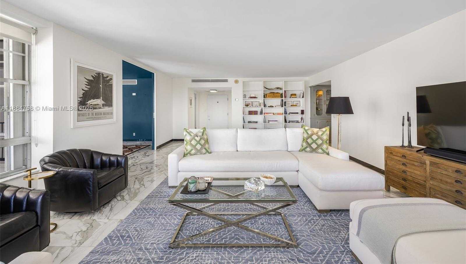 Small Image of 5660 COLLINS AVE #8D, Miami Beach Number 7