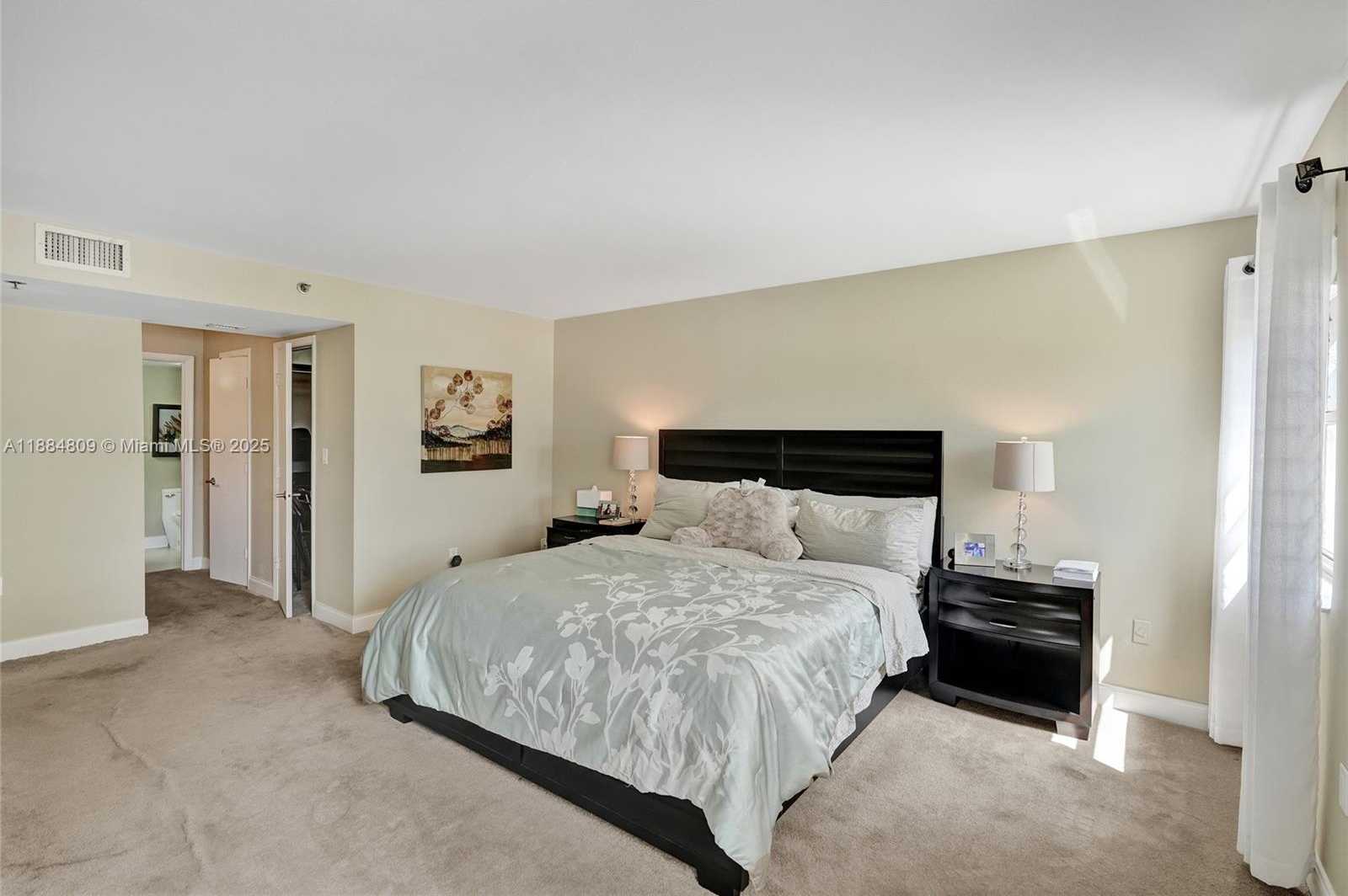 Small Image of 1201 SOUTH OCEAN DR #611N, Hollywood Number 25
