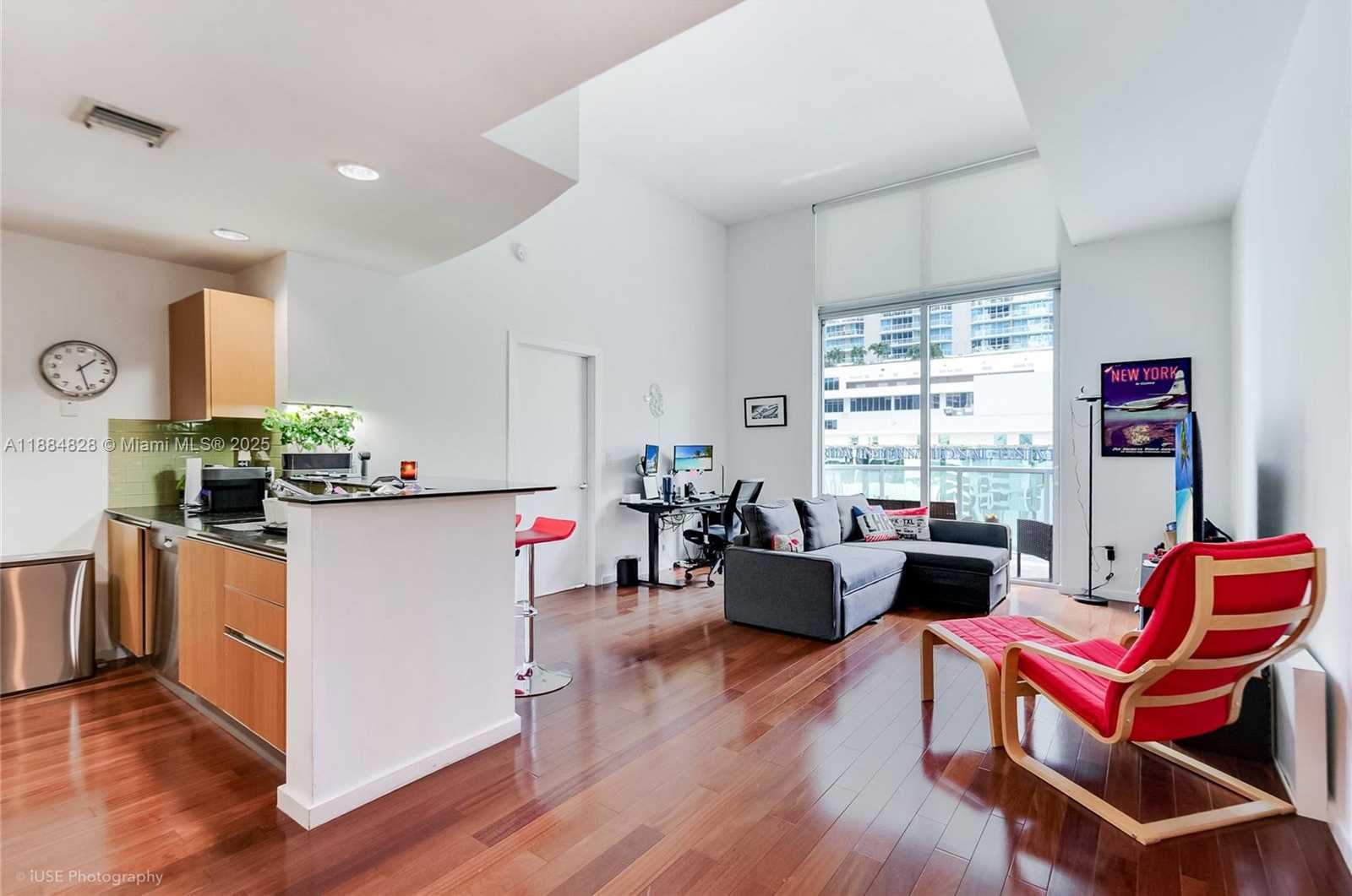 Small Image of 1060 BRICKELL AVE #1203, Miami Number 15