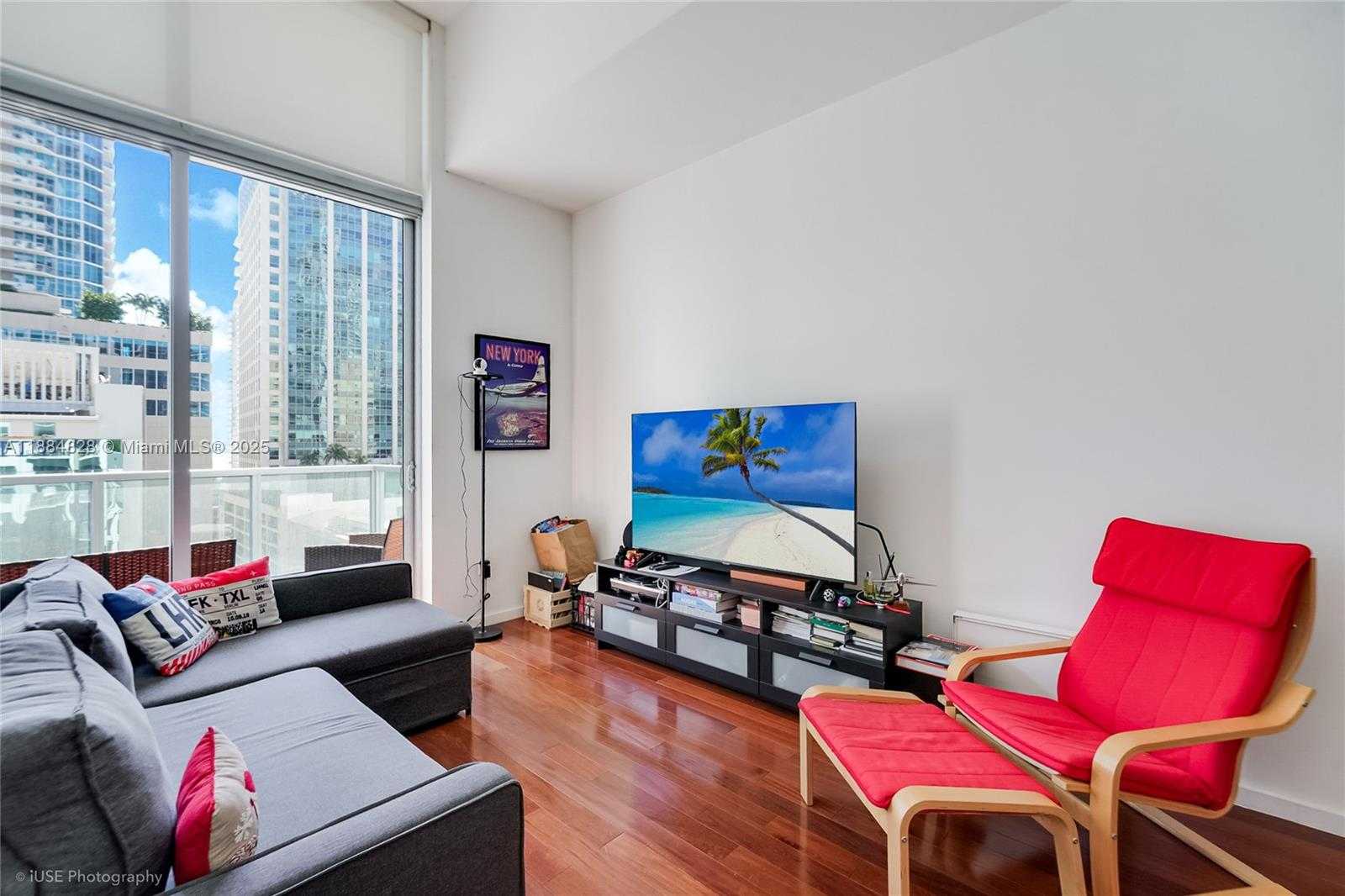 Small Image of 1060 BRICKELL AVE #1203, Miami Number 4