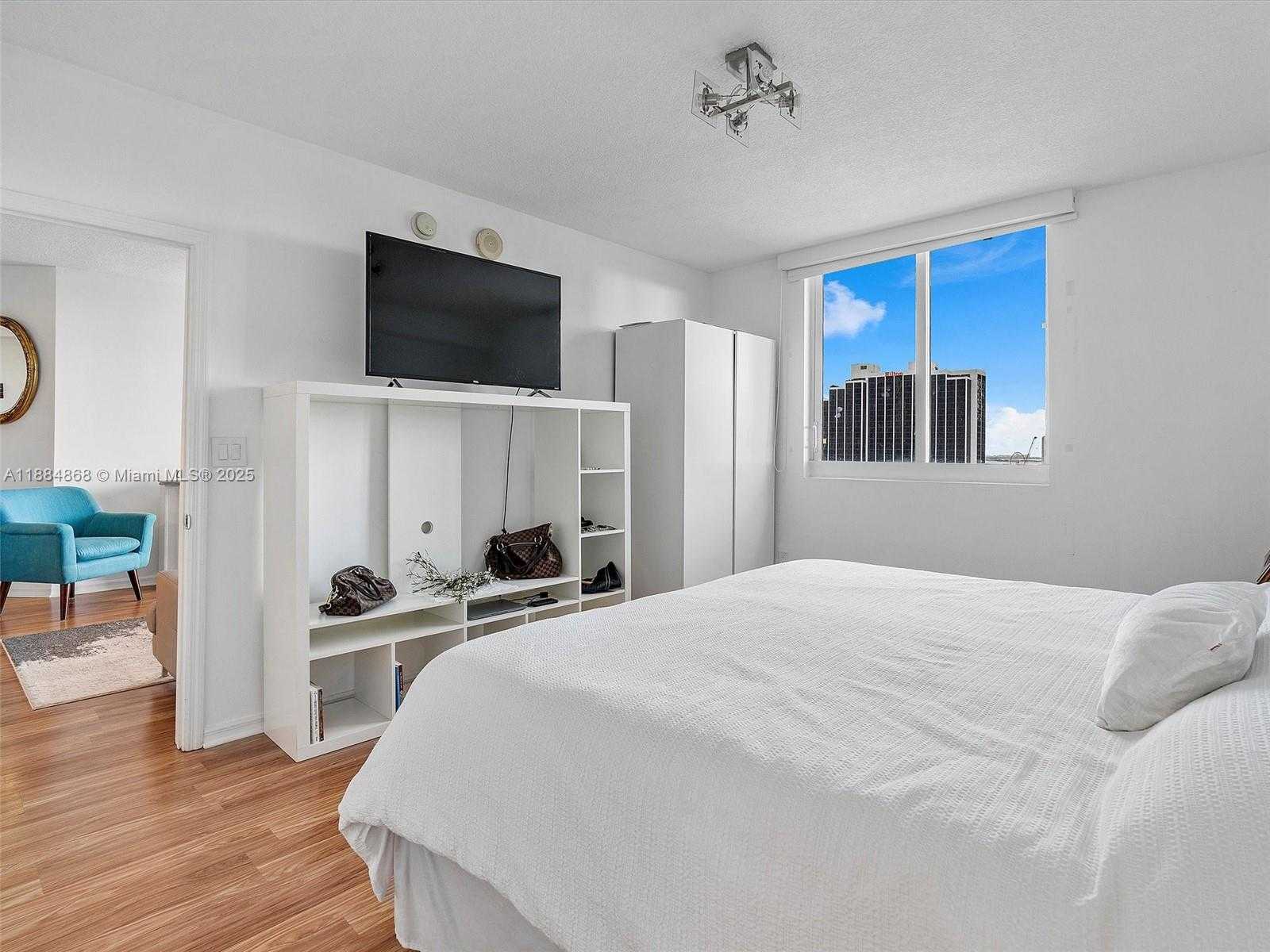 Small Image of 275 NORTH EAST 18TH ST #1705, Miami Number 7