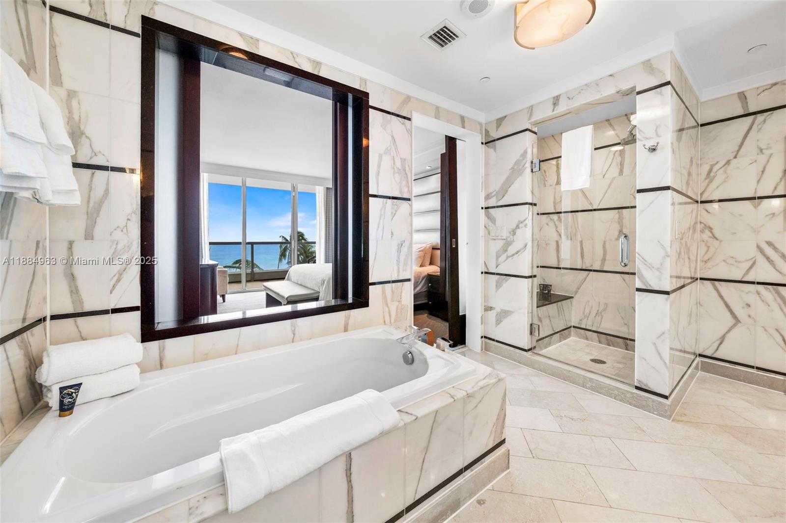 Small Image of 4391 COLLINS AVE #410, Miami Beach Number 16