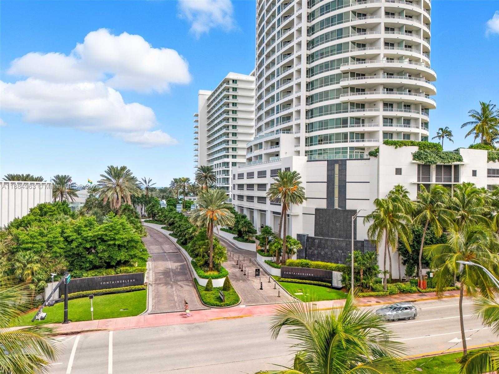 Small Image of 4391 COLLINS AVE #410, Miami Beach Number 38