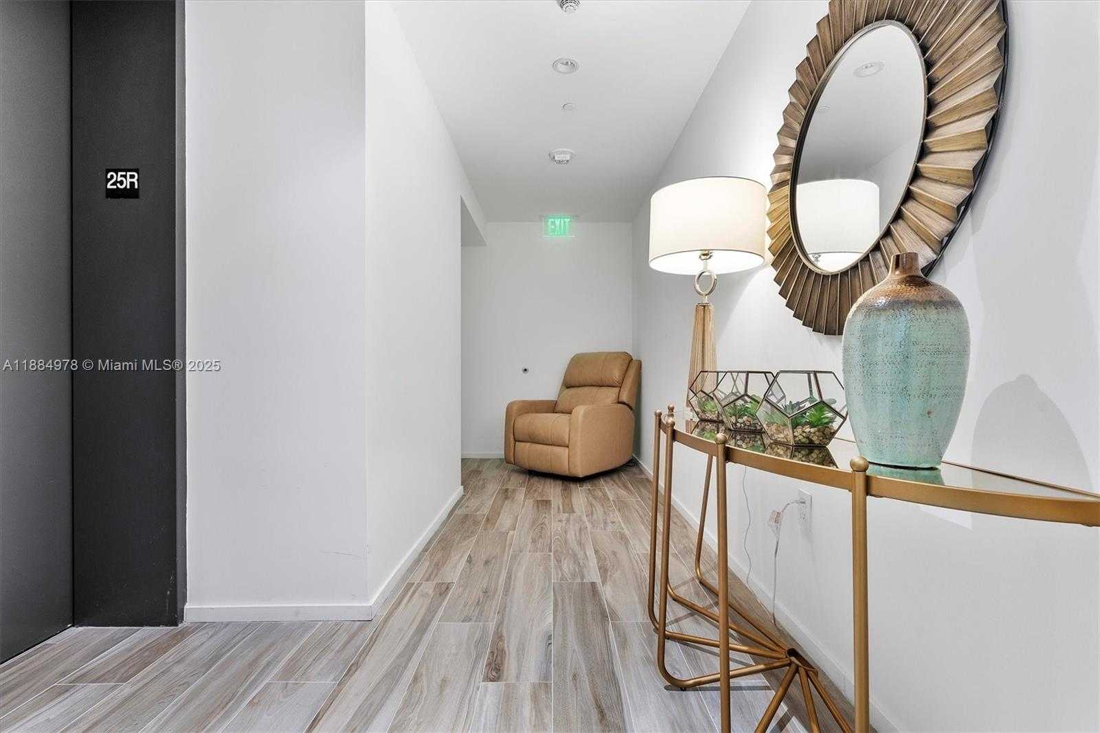 Small Image of 801 SOUTH MIAMI AVE #2509, Miami Number 22