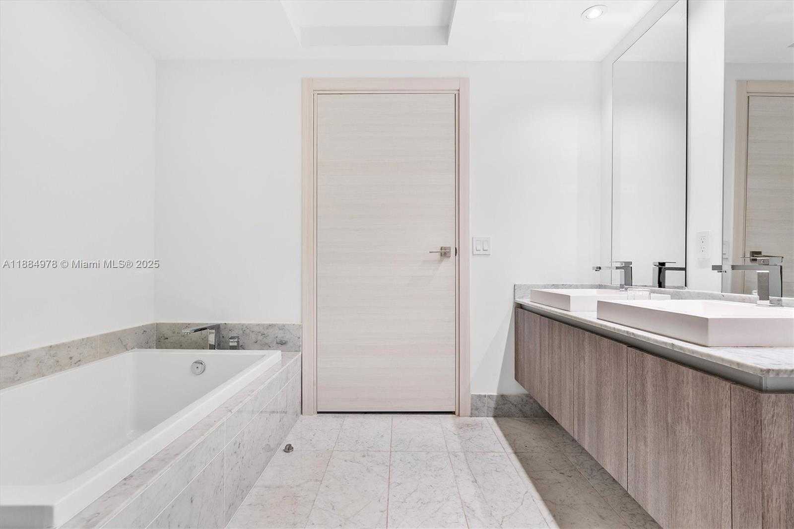 Small Image of 801 SOUTH MIAMI AVE #2509, Miami Number 44