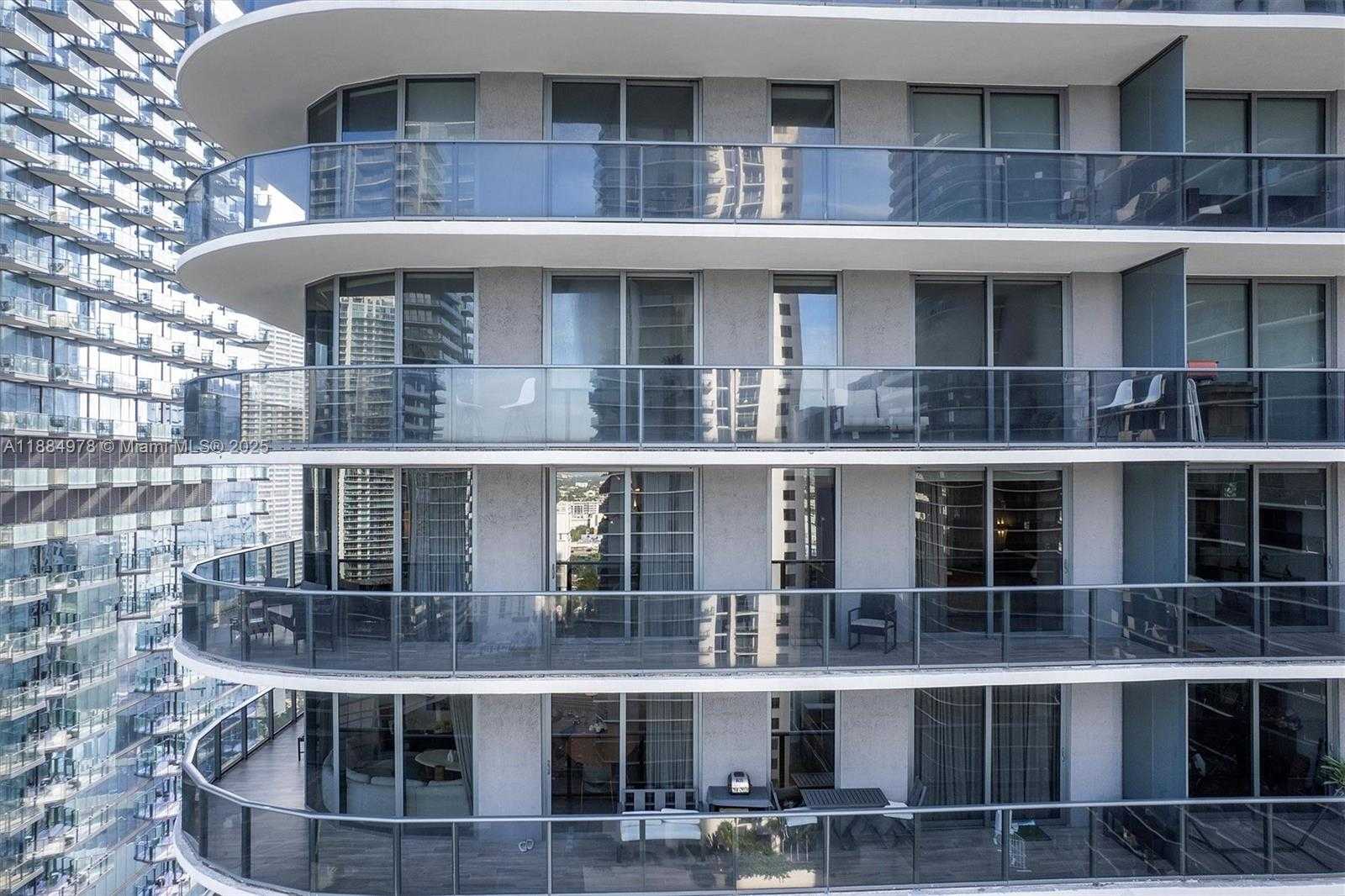 Small Image of 801 SOUTH MIAMI AVE #2509, Miami Number 55