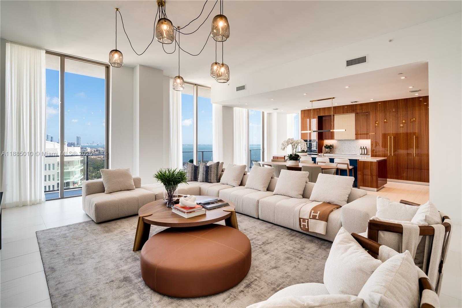 Small Image of 2655 SOUTH BAYSHORE DRIVE #LPH, Coconut Grove Number 15