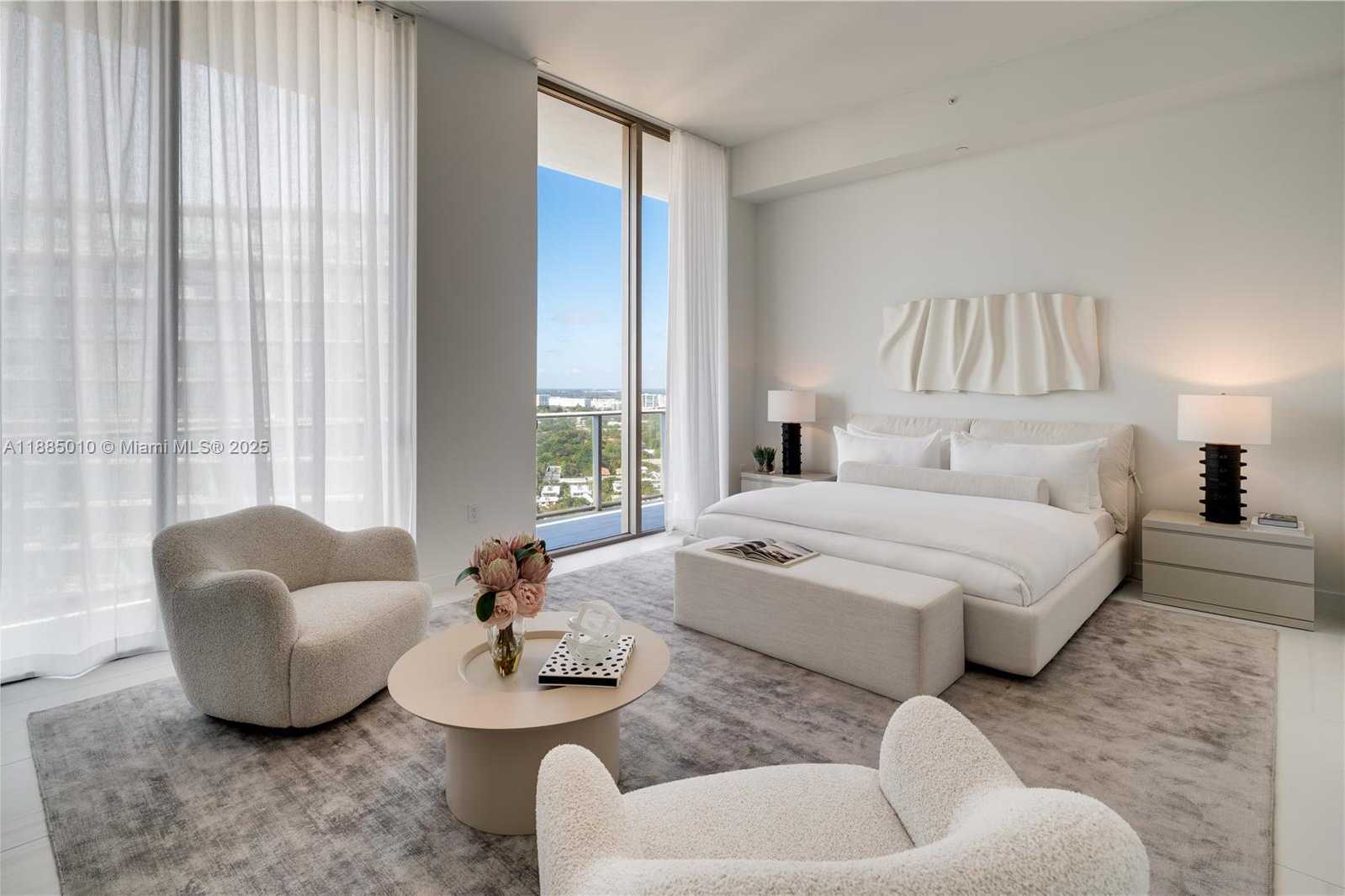 Small Image of 2655 SOUTH BAYSHORE DRIVE #LPH, Coconut Grove Number 25