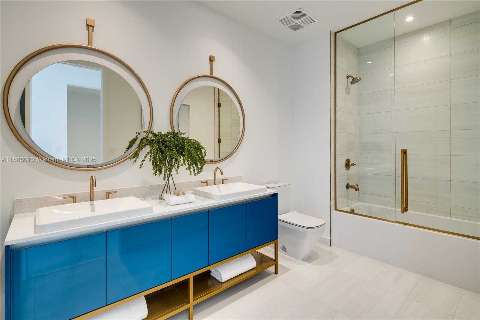 Small Image of 2655 SOUTH BAYSHORE DRIVE #LPH, Coconut Grove Number 30