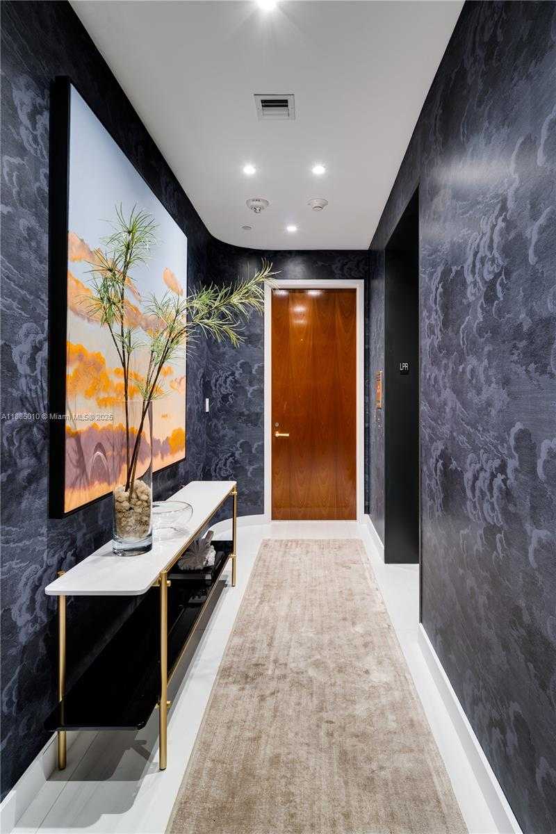 Small Image of 2655 SOUTH BAYSHORE DRIVE #LPH, Coconut Grove Number 32