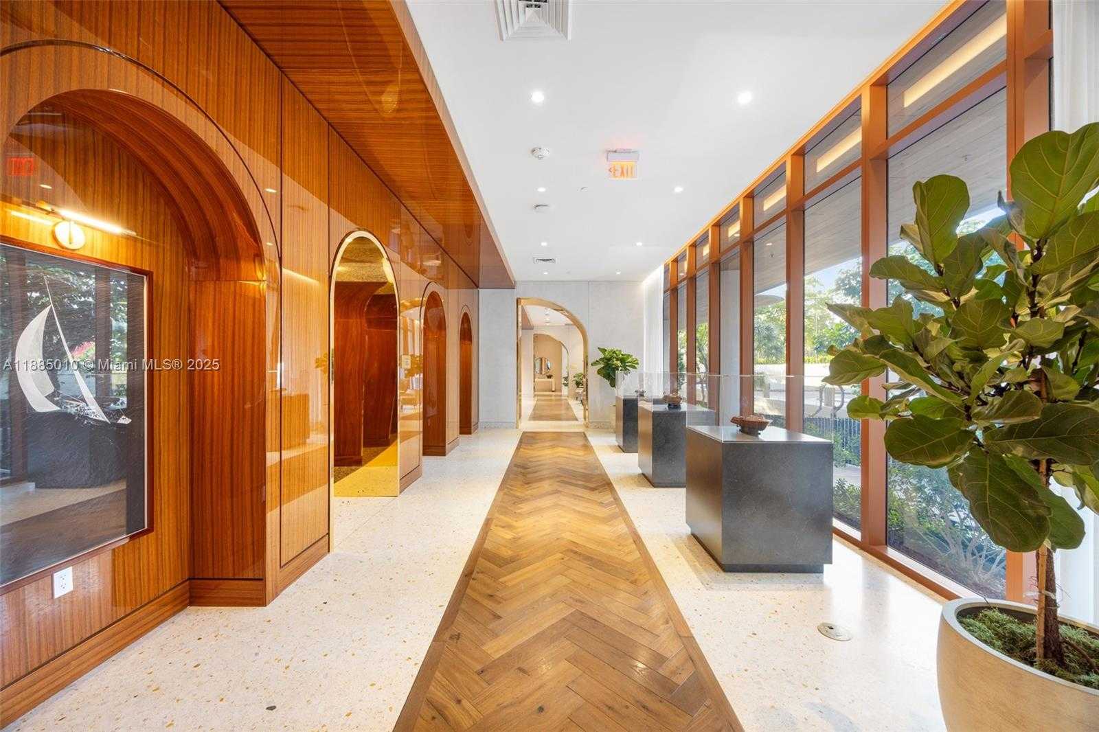 Small Image of 2655 SOUTH BAYSHORE DRIVE #LPH, Coconut Grove Number 33