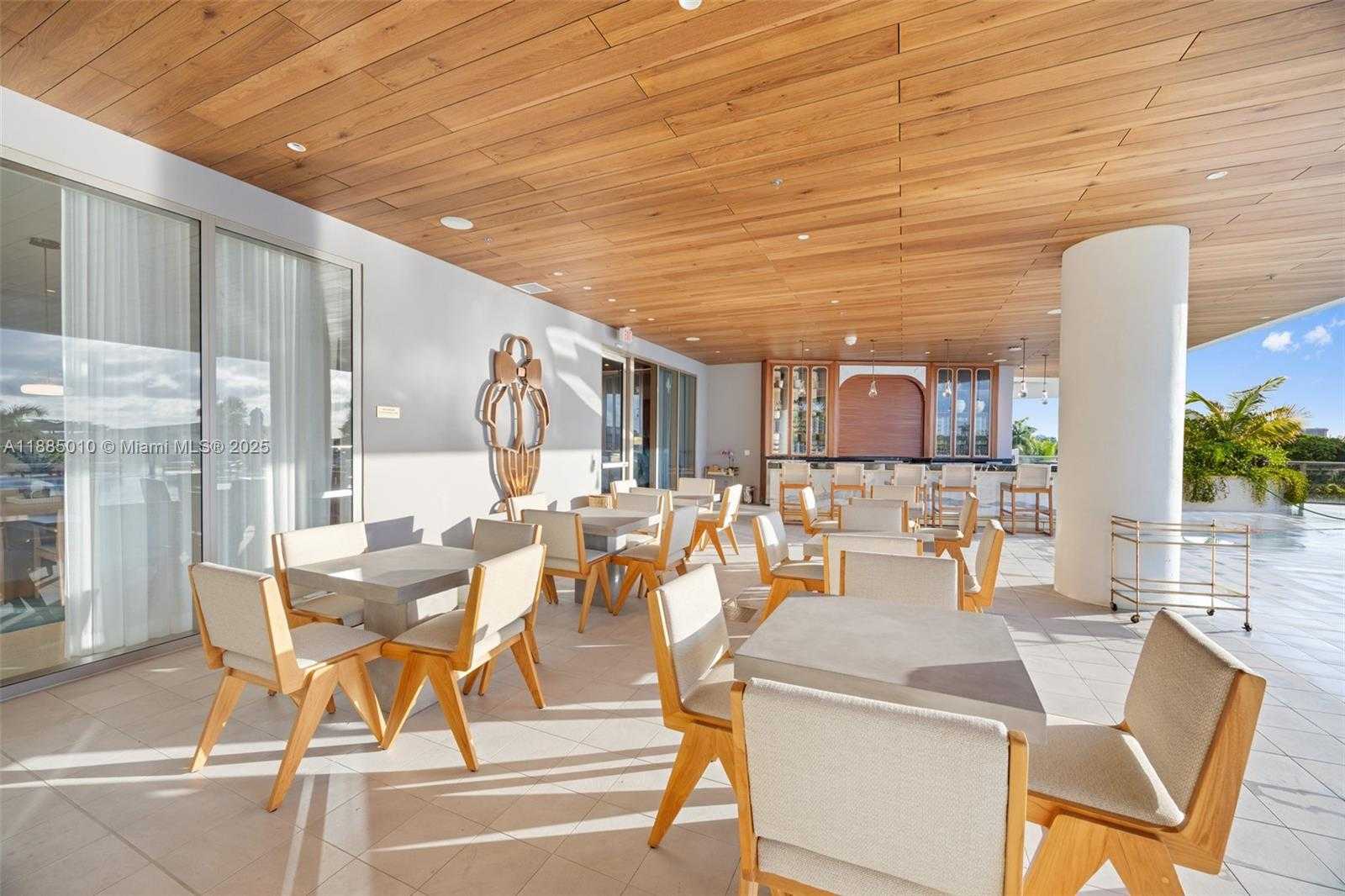 Small Image of 2655 SOUTH BAYSHORE DRIVE #LPH, Coconut Grove Number 34
