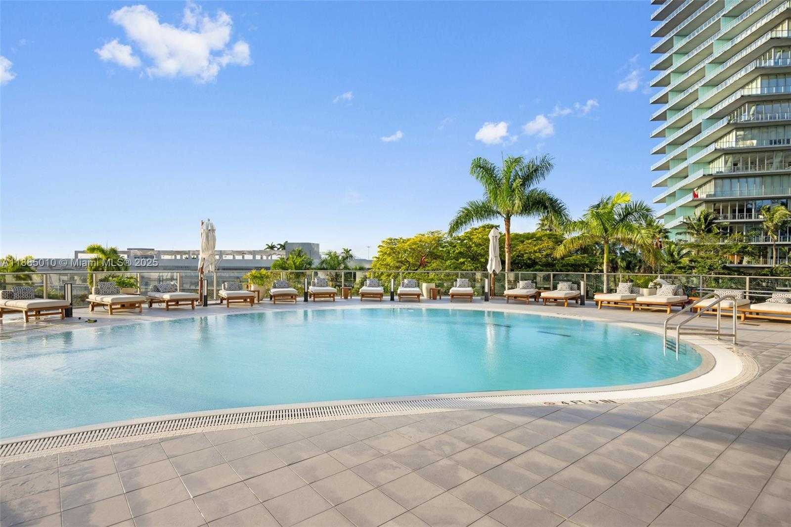 Small Image of 2655 SOUTH BAYSHORE DRIVE #LPH, Coconut Grove Number 35