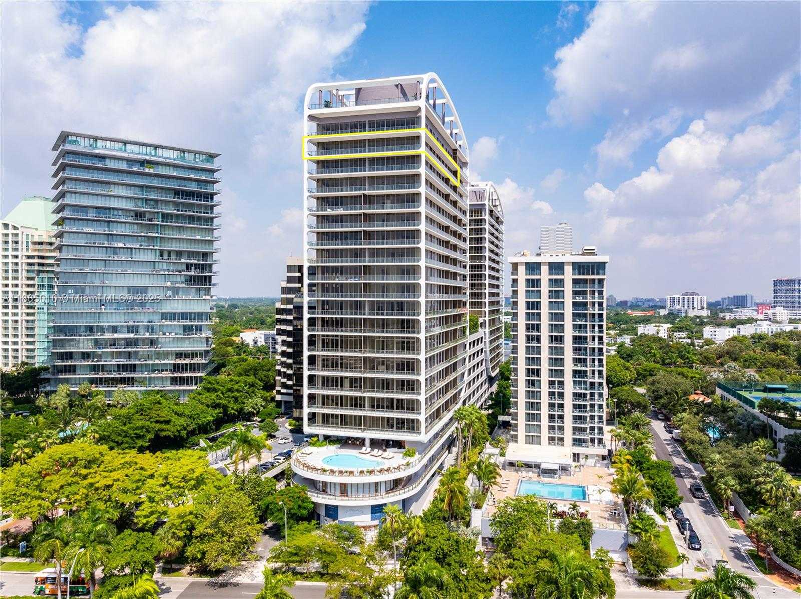 Small Image of 2655 SOUTH BAYSHORE DRIVE #LPH, Coconut Grove Number 39