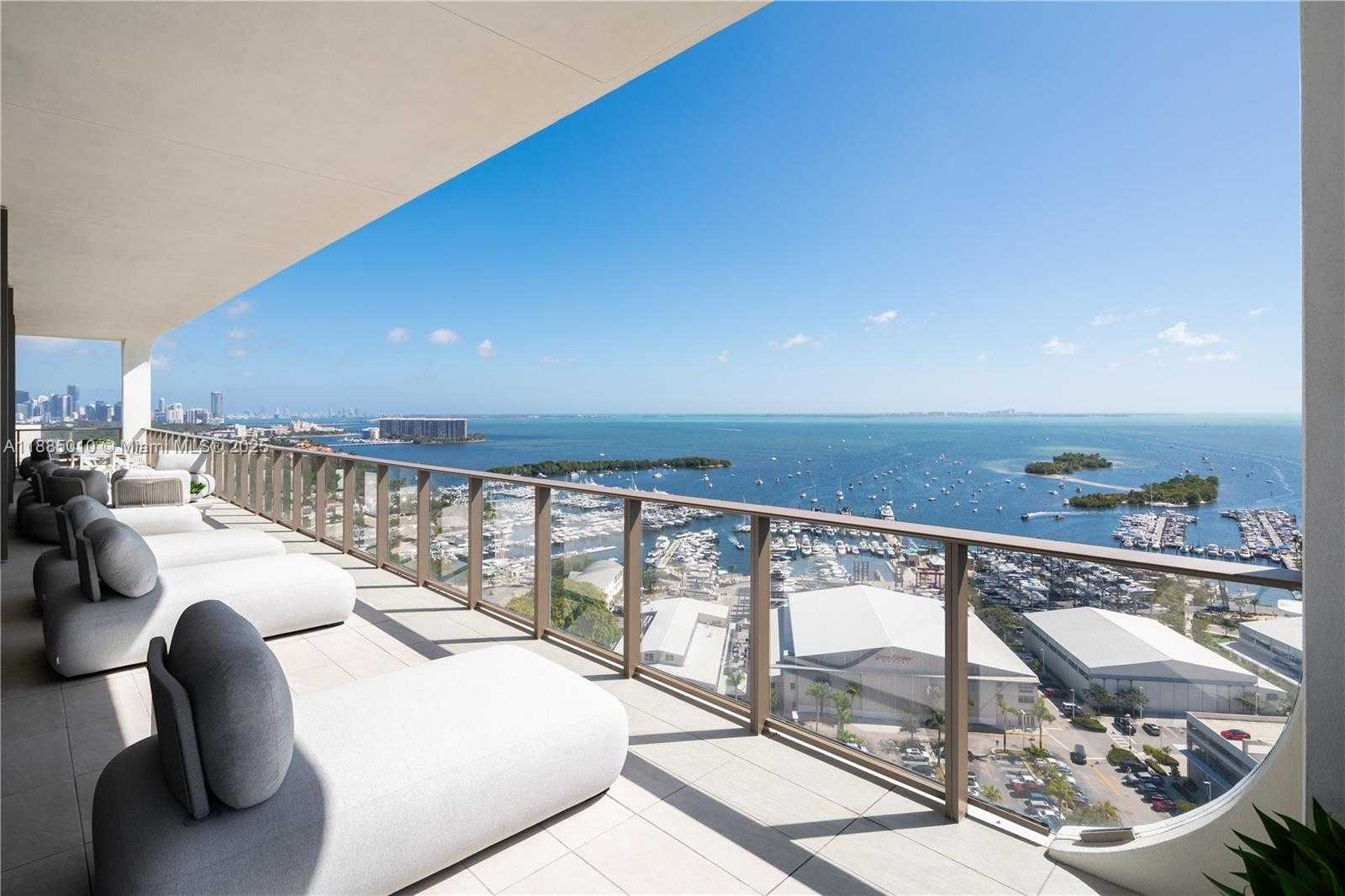 Small Image of 2655 SOUTH BAYSHORE DRIVE #LPH, Coconut Grove Number 4