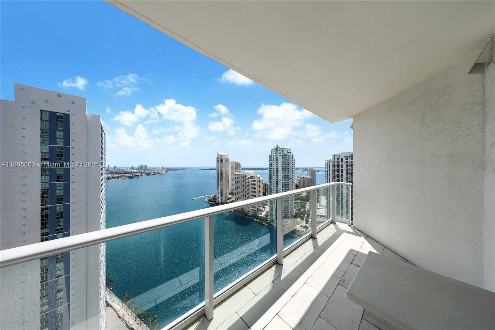Small Image of 300 SOUTH BISCAYNE BLVD #T-3312, Miami Number 14