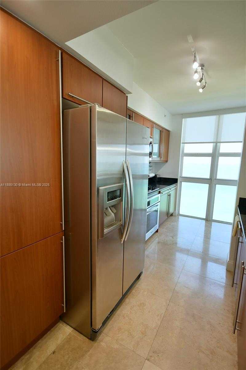 Small Image of 2080 SOUTH OCEAN DR #1111, Hallandale Beach Number 21
