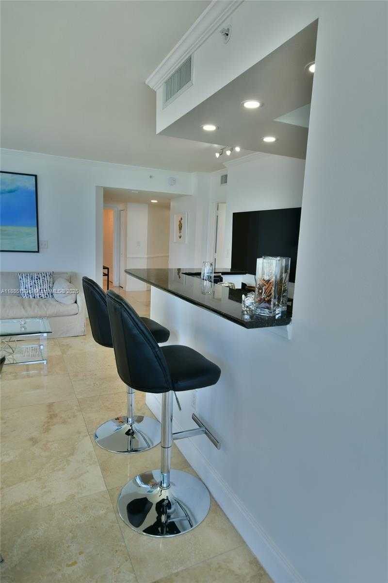 Small Image of 2080 SOUTH OCEAN DR #1111, Hallandale Beach Number 28