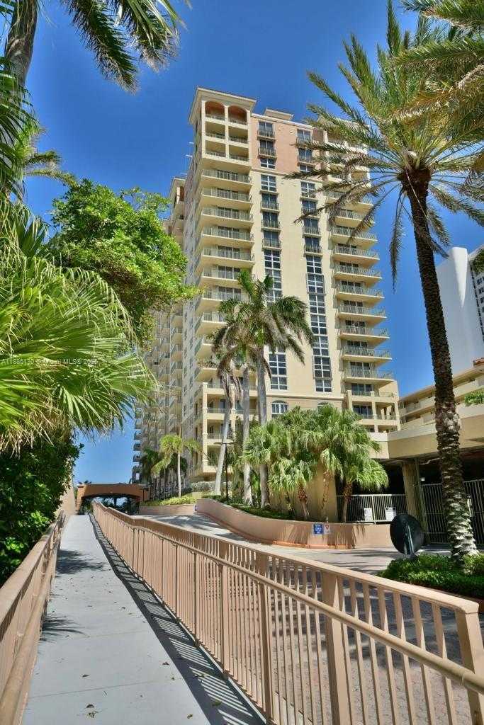 Small Image of 2080 SOUTH OCEAN DR #1111, Hallandale Beach Number 3
