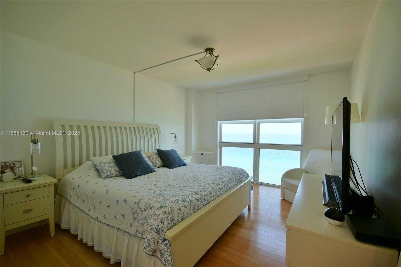 Small Image of 2080 SOUTH OCEAN DR #1111, Hallandale Beach Number 33