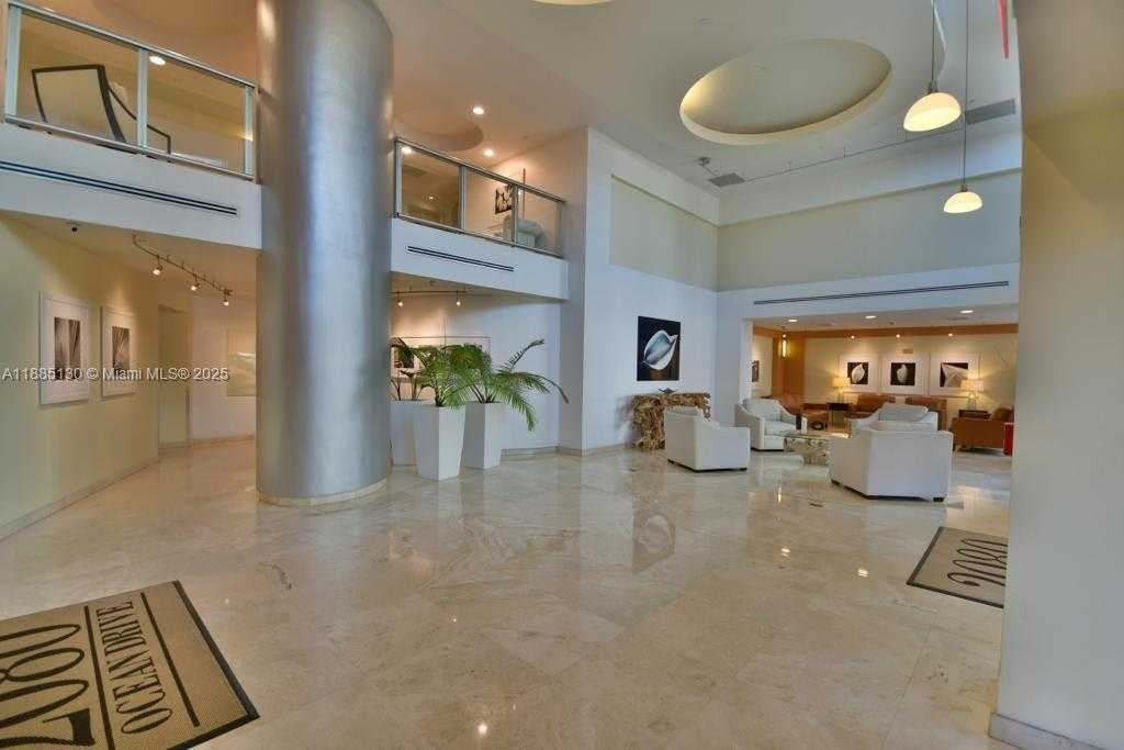 Small Image of 2080 SOUTH OCEAN DR #1111, Hallandale Beach Number 4