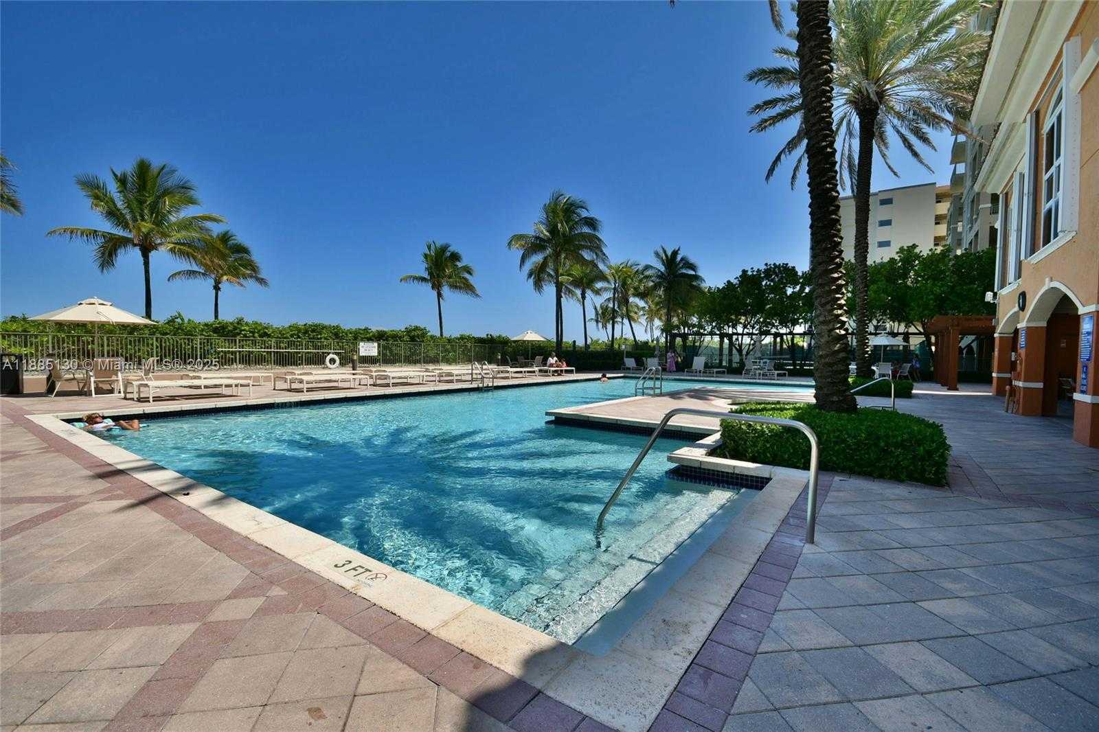 Small Image of 2080 SOUTH OCEAN DR #1111, Hallandale Beach Number 51