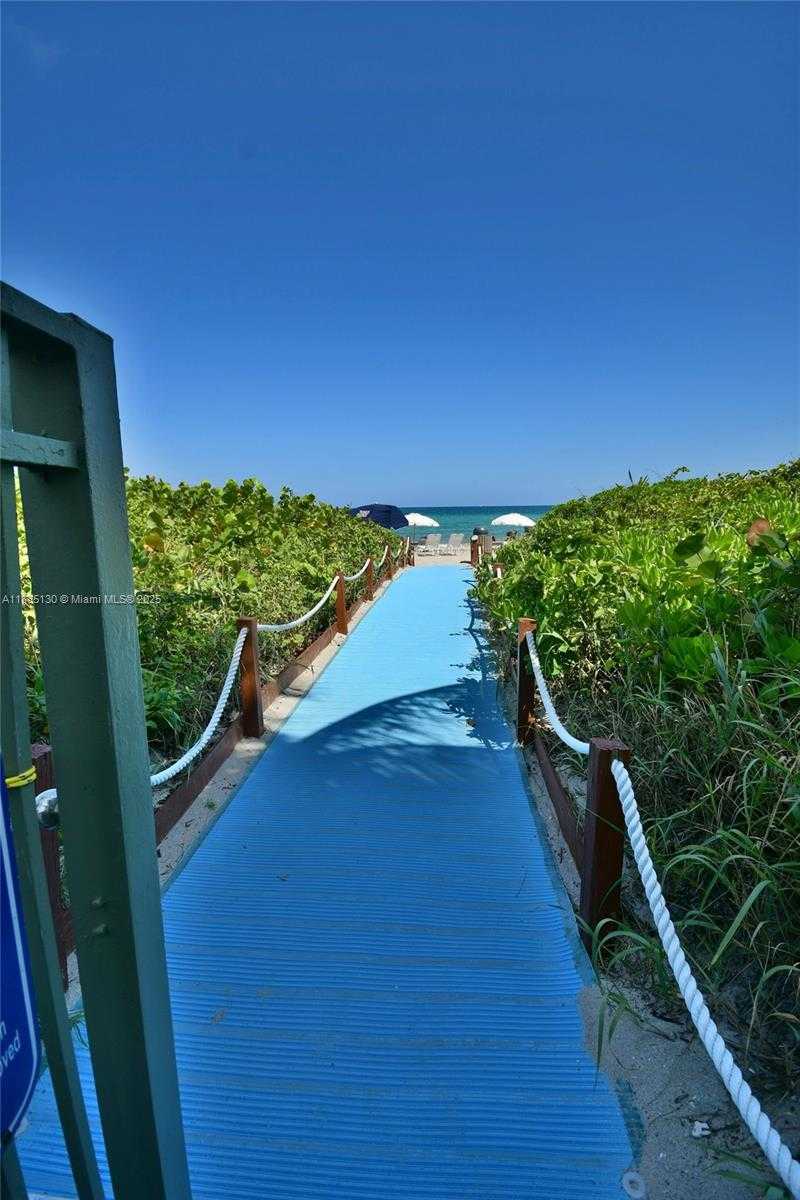 Small Image of 2080 SOUTH OCEAN DR #1111, Hallandale Beach Number 55