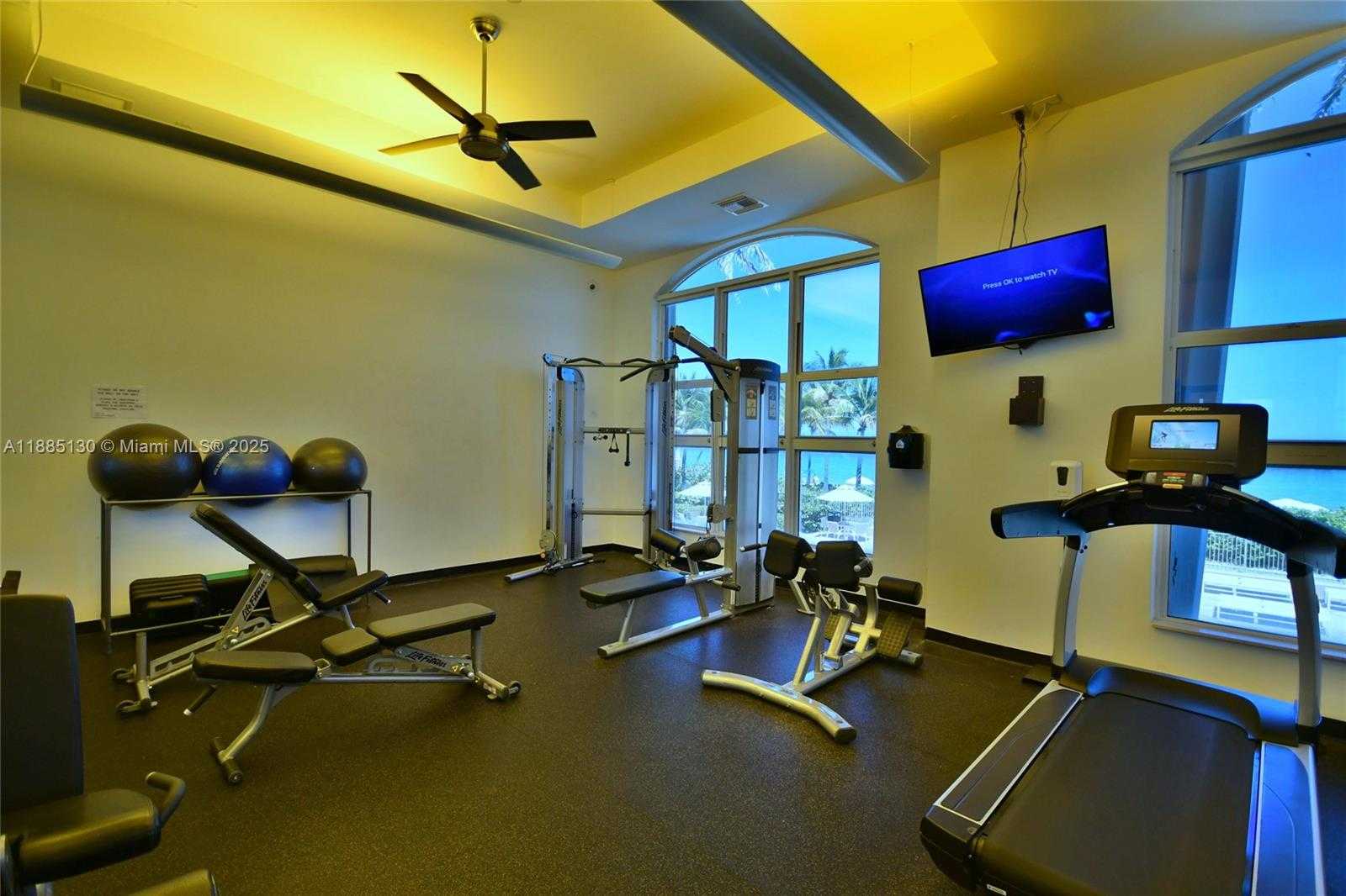 Small Image of 2080 SOUTH OCEAN DR #1111, Hallandale Beach Number 61