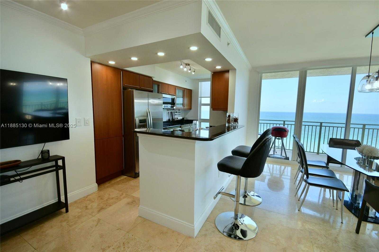 Small Image of 2080 SOUTH OCEAN DR #1111, Hallandale Beach Number 7
