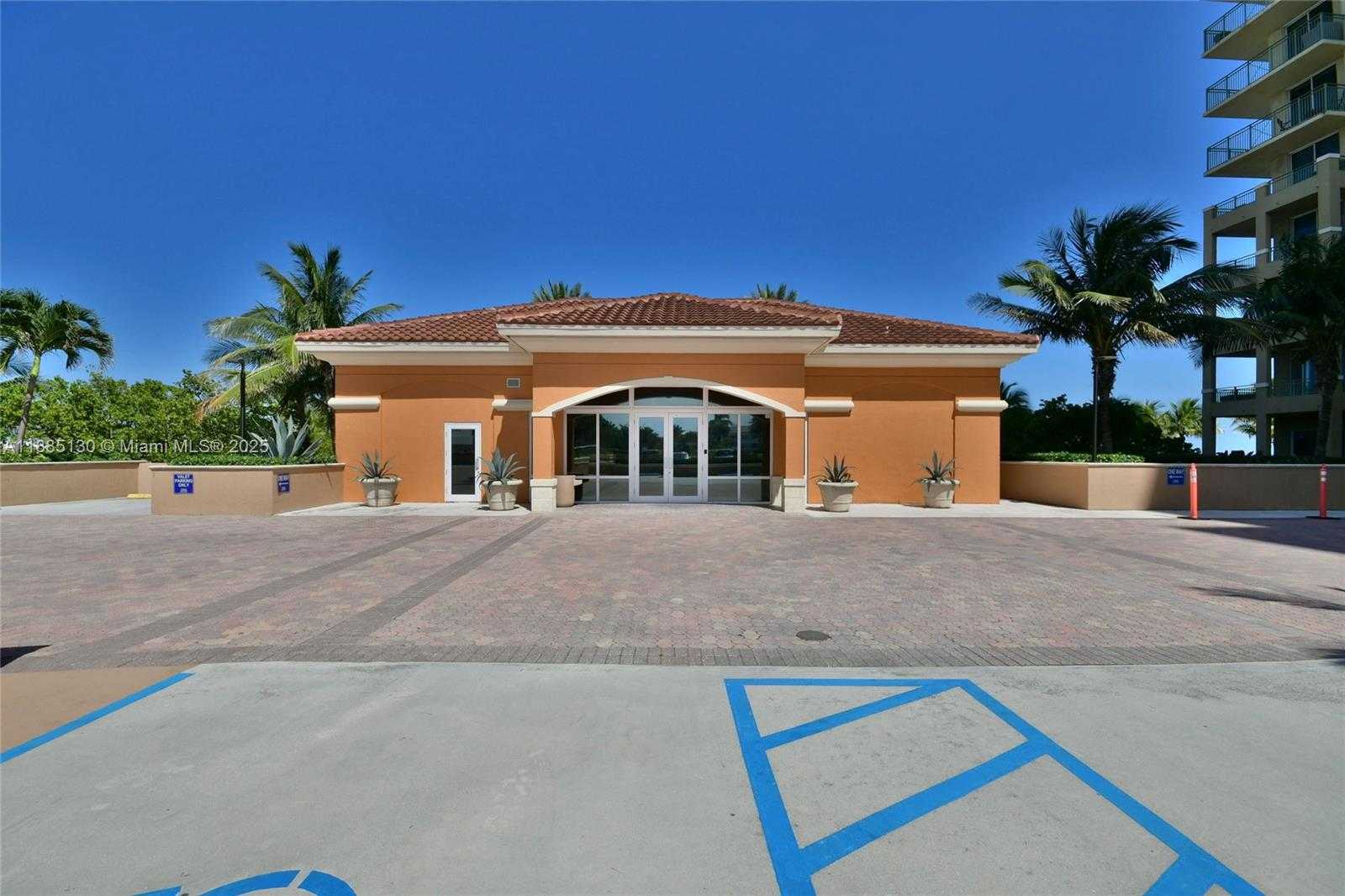 Small Image of 2080 SOUTH OCEAN DR #1111, Hallandale Beach Number 70