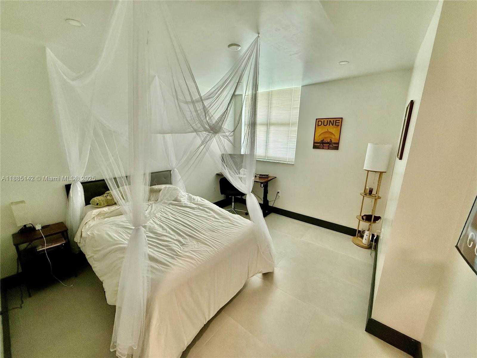 Small Image of 1250 SOUTH M #1603, Miami Number 26