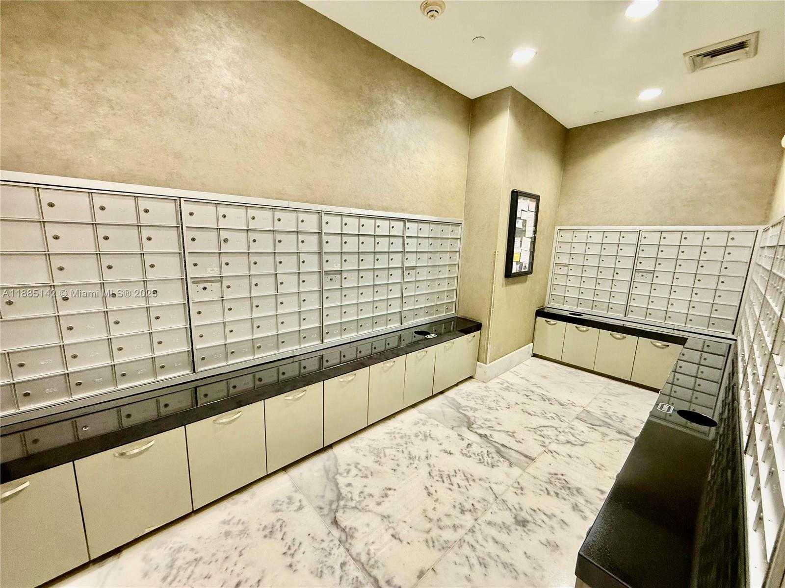 Small Image of 1250 SOUTH M #1603, Miami Number 9