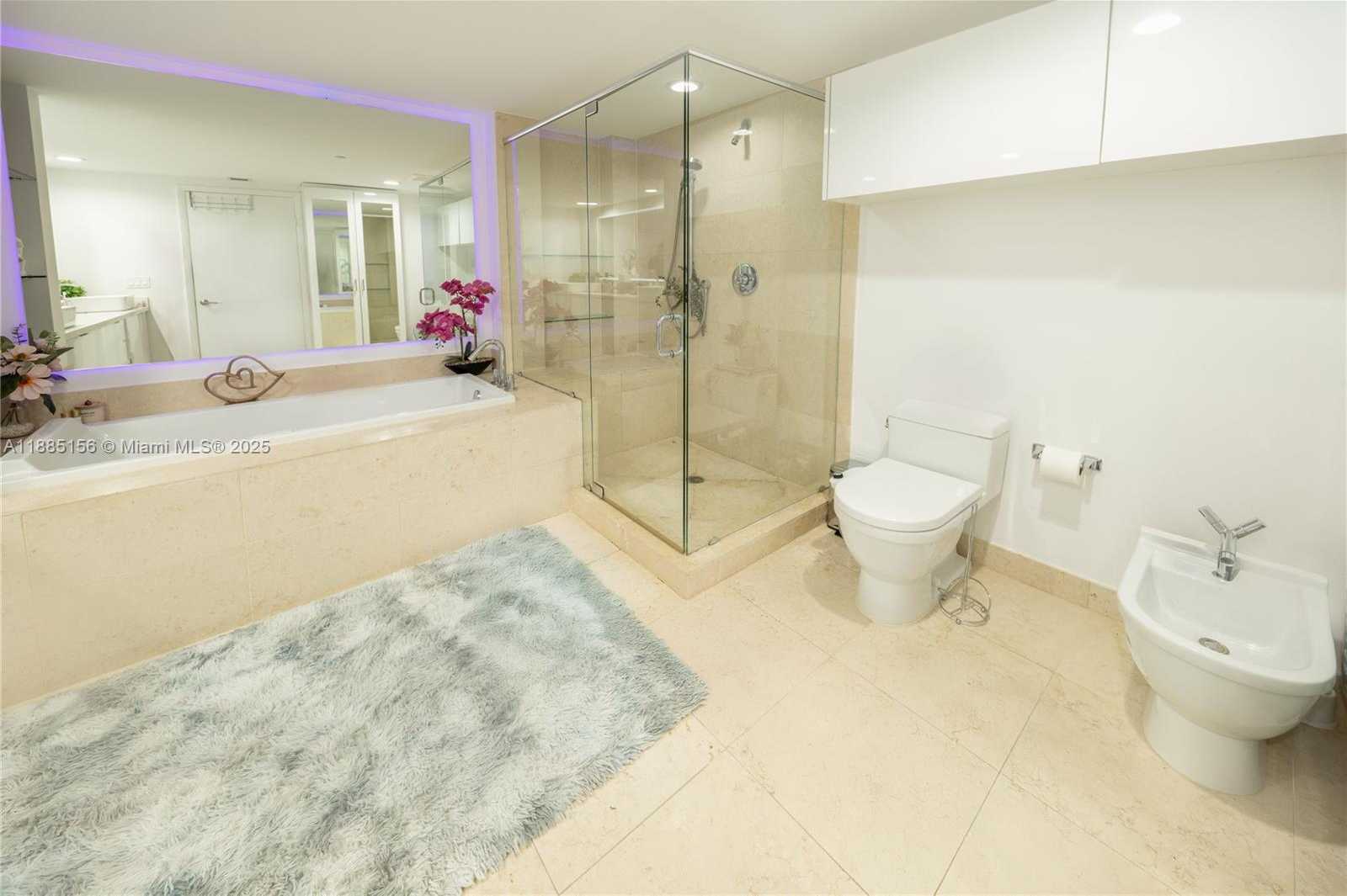 Small Image of 465 BRICKELL AV #4705, Miami Number 11