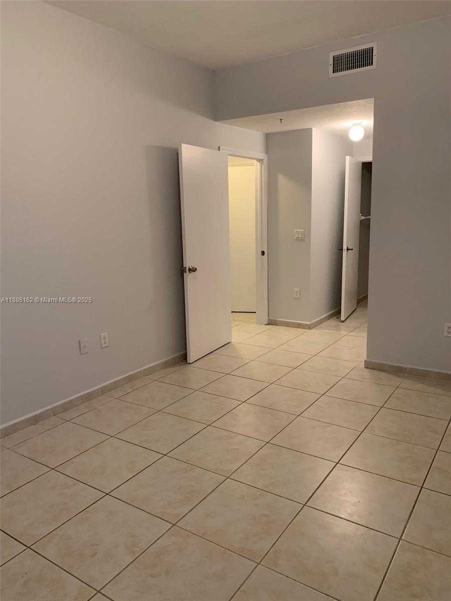 Small Image of 7290 NORTH WEST 114TH AVE #307-7, Doral Number 11