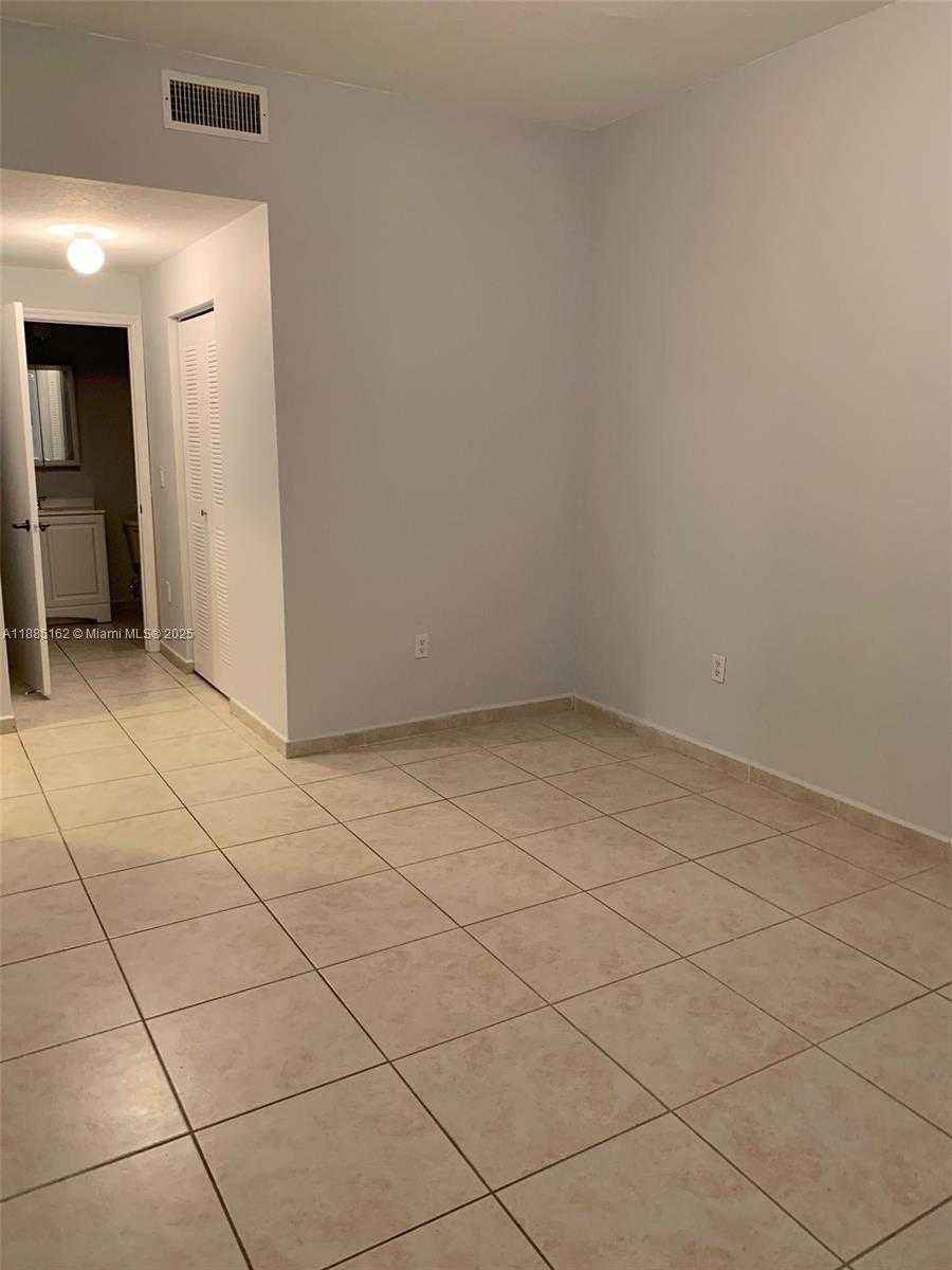 Small Image of 7290 NORTH WEST 114TH AVE #307-7, Doral Number 12