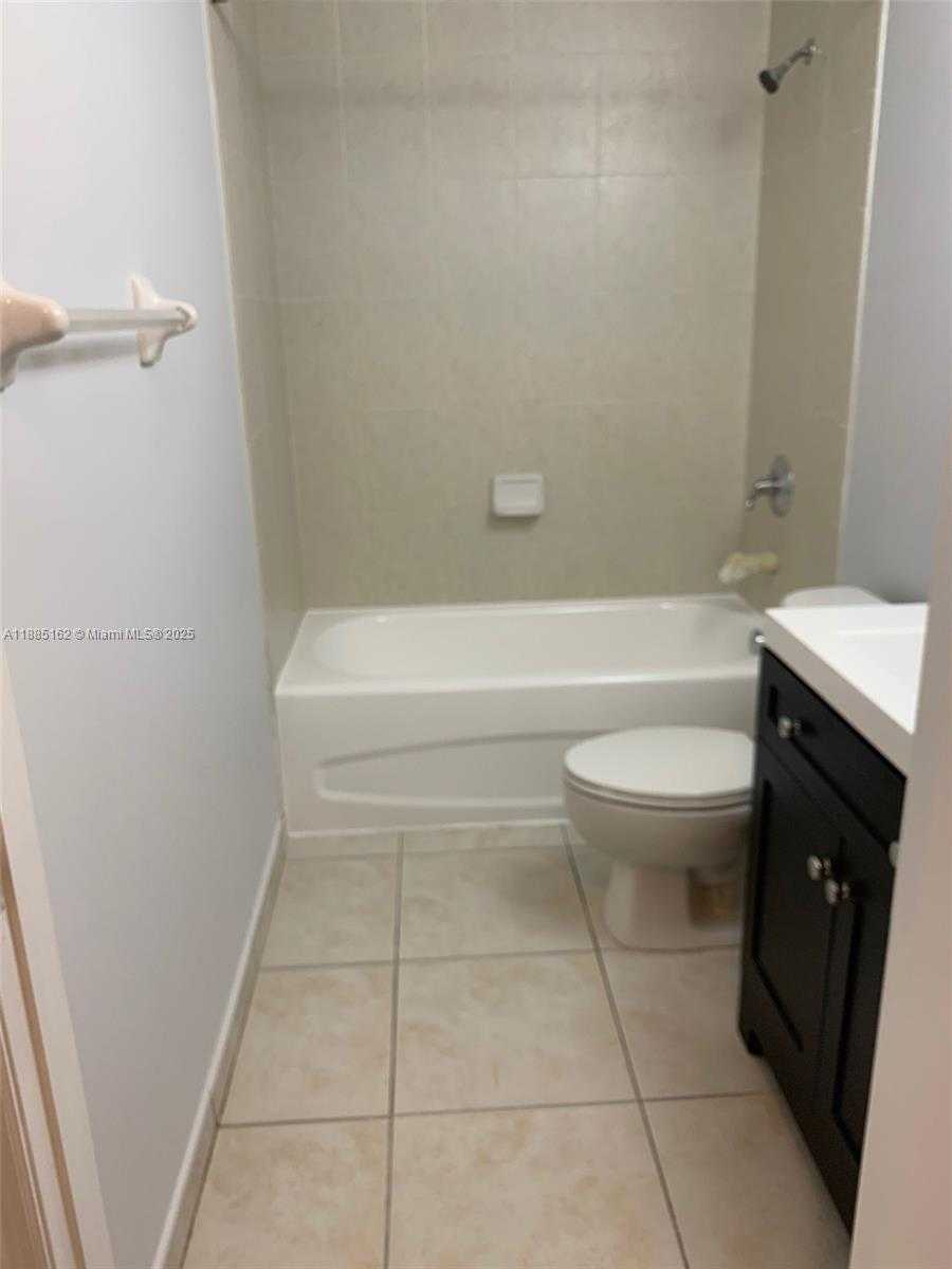 Small Image of 7290 NORTH WEST 114TH AVE #307-7, Doral Number 18